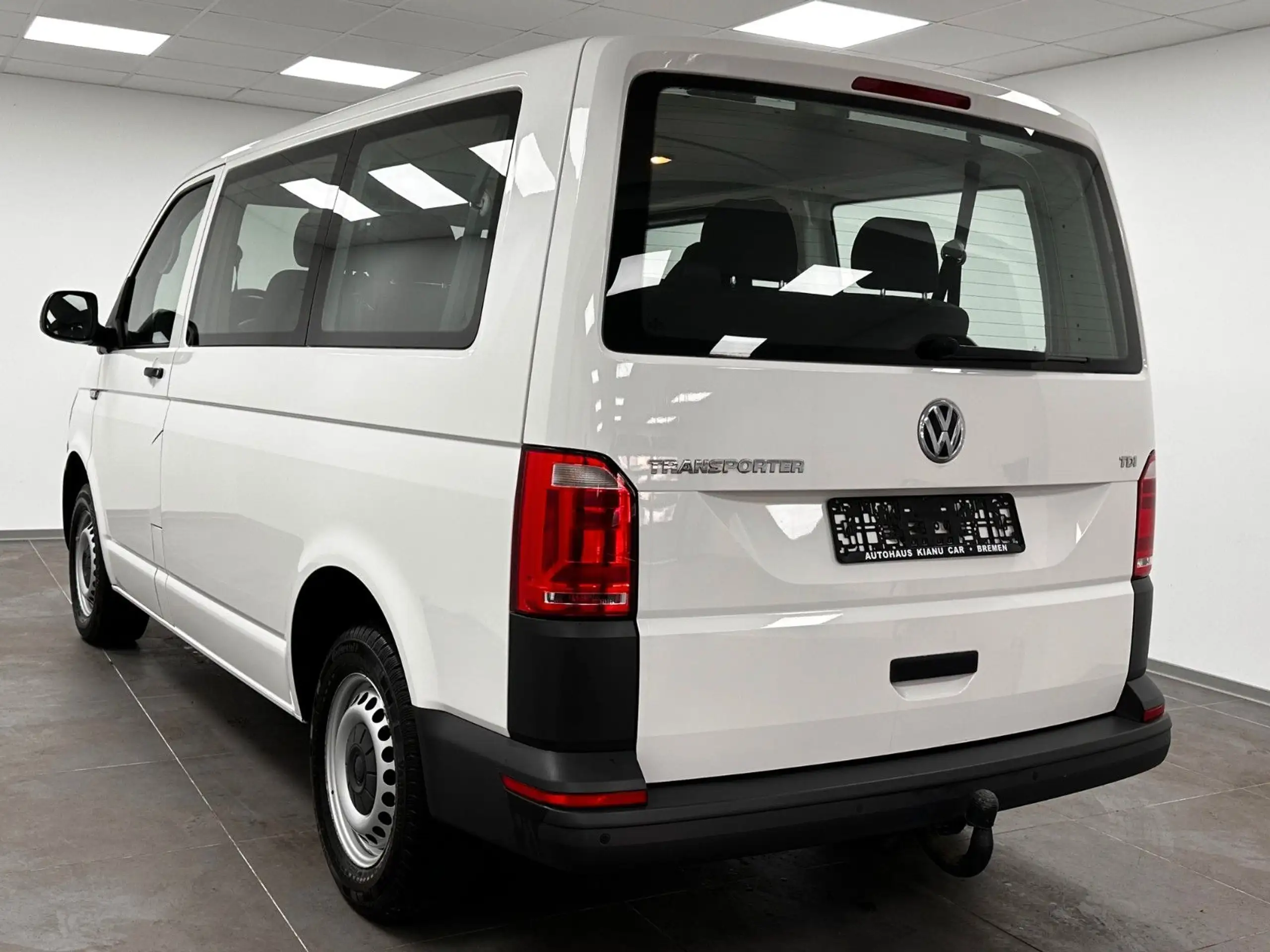 Volkswagen - T6 Transporter