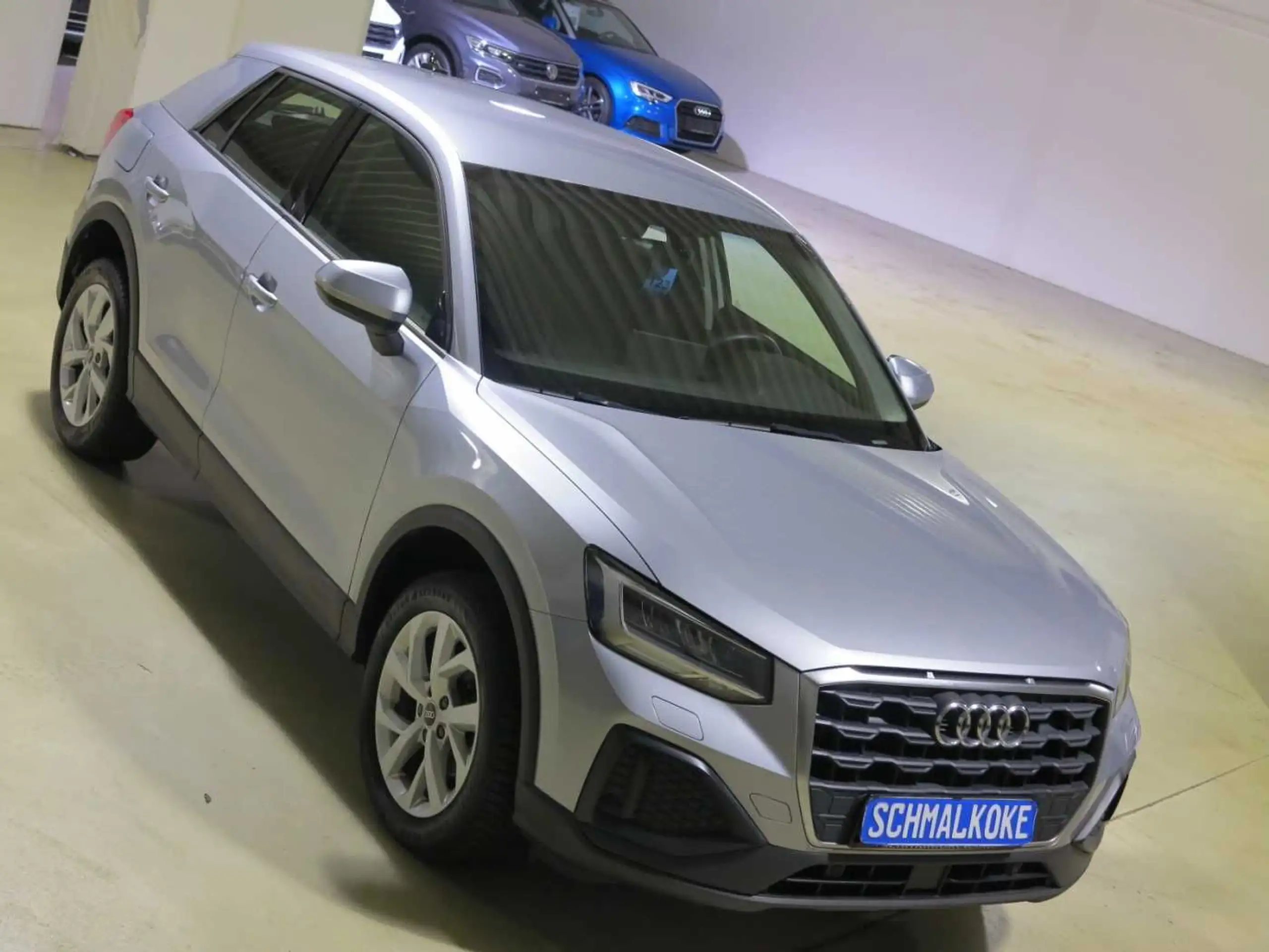 Audi - Q2