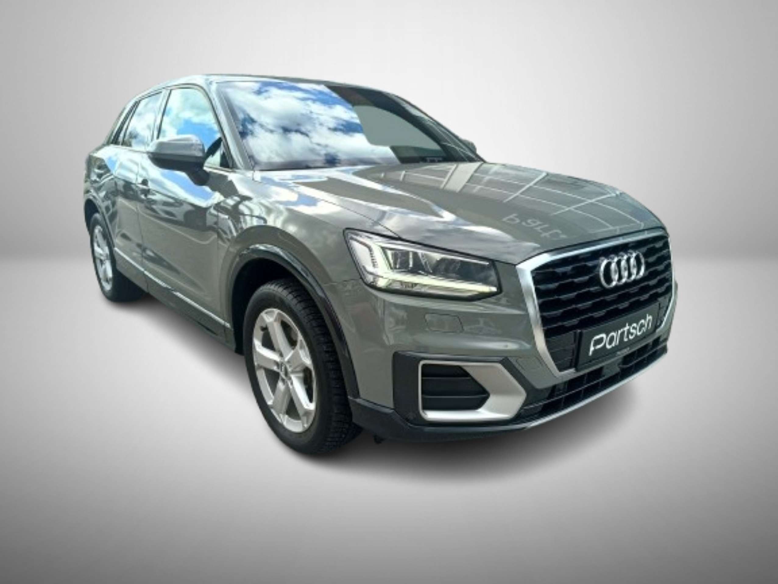 Audi - Q2