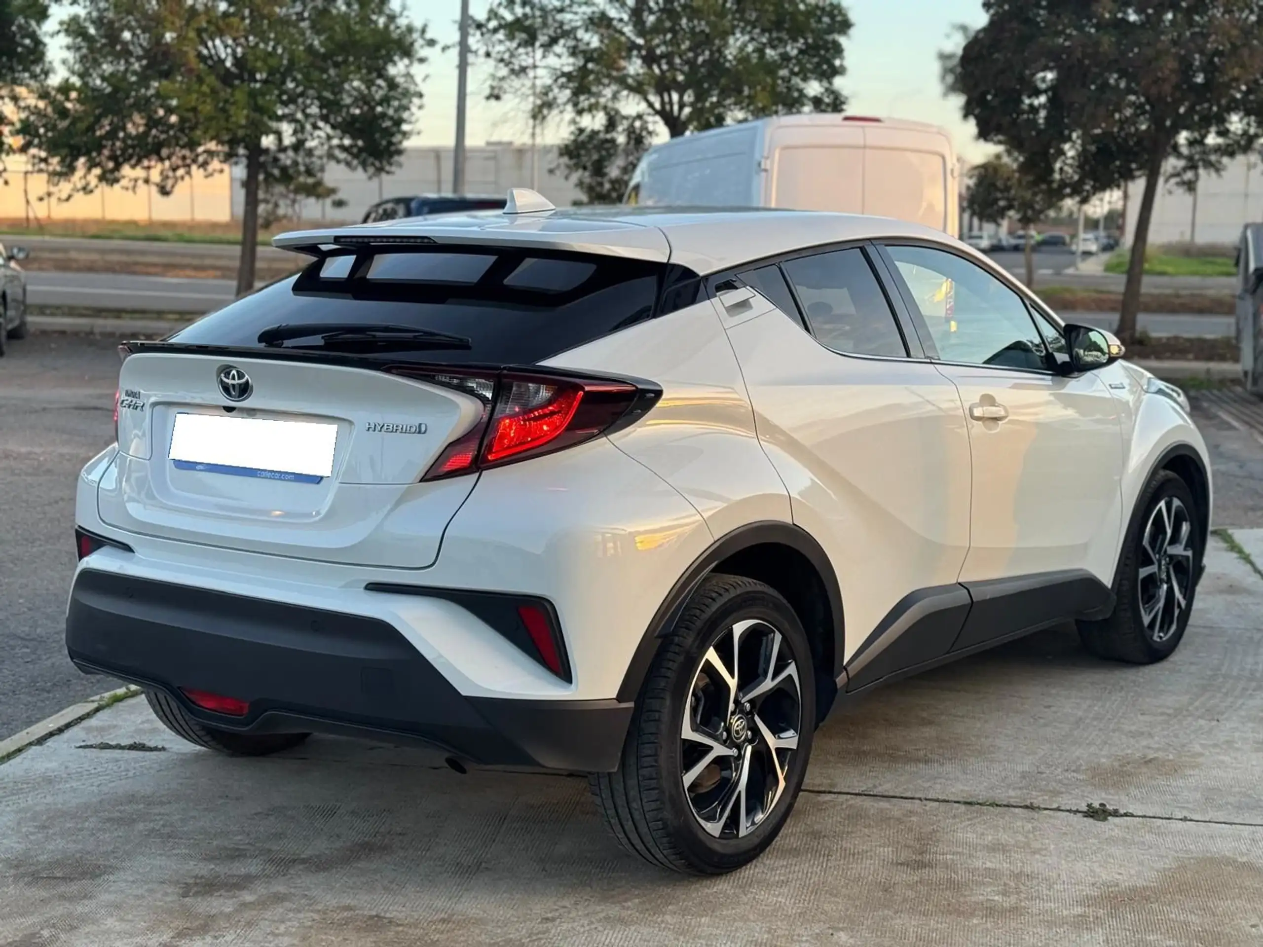 Toyota - C-HR