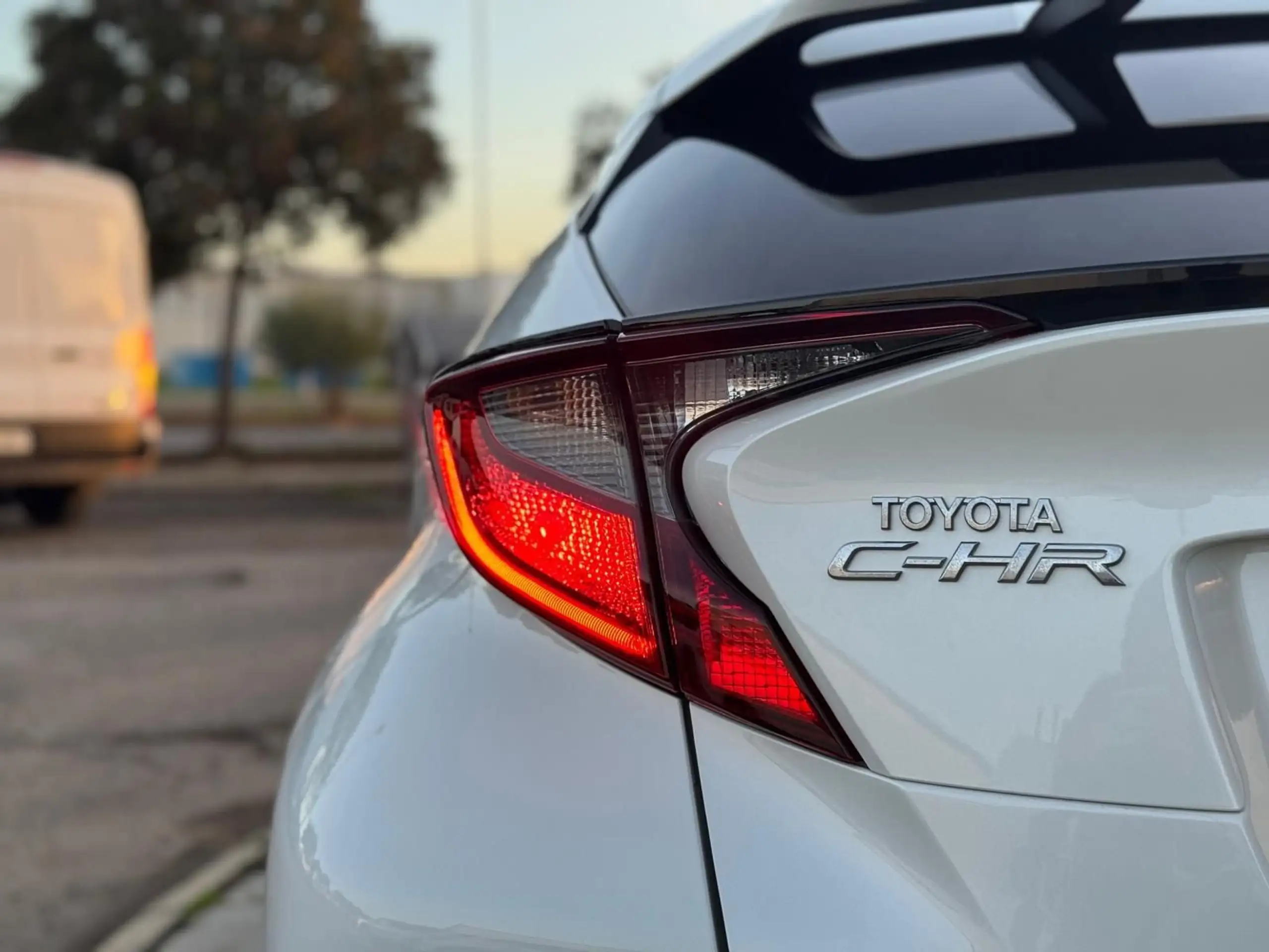 Toyota - C-HR