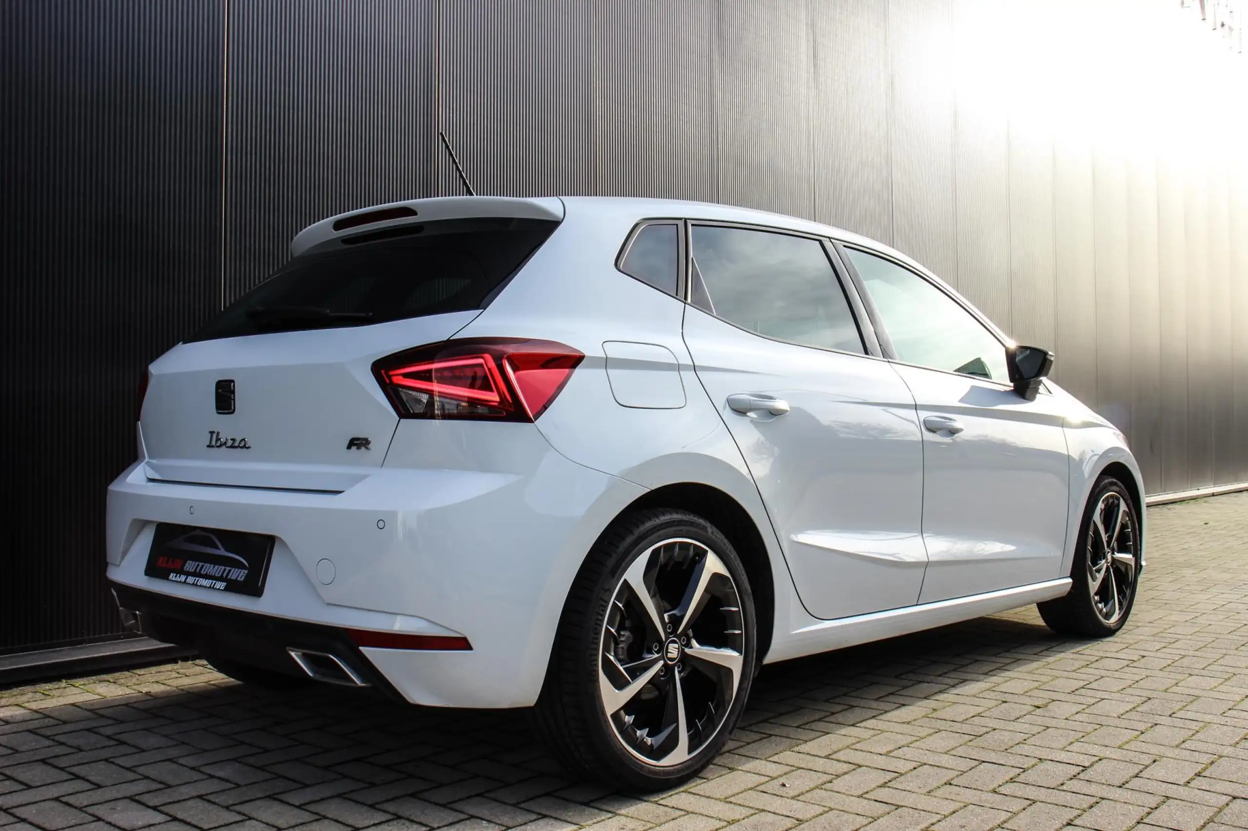 SEAT - Ibiza