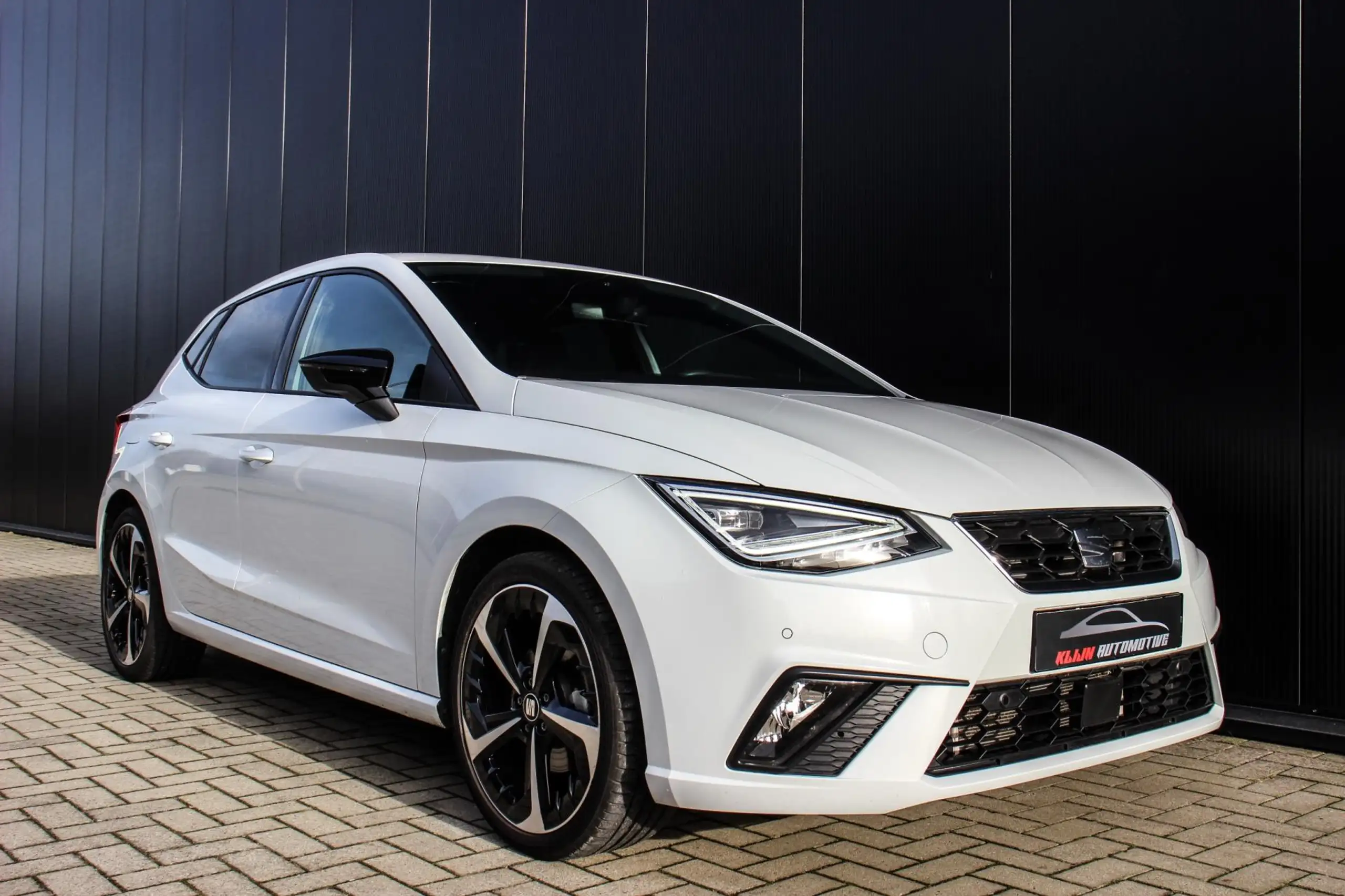 SEAT - Ibiza