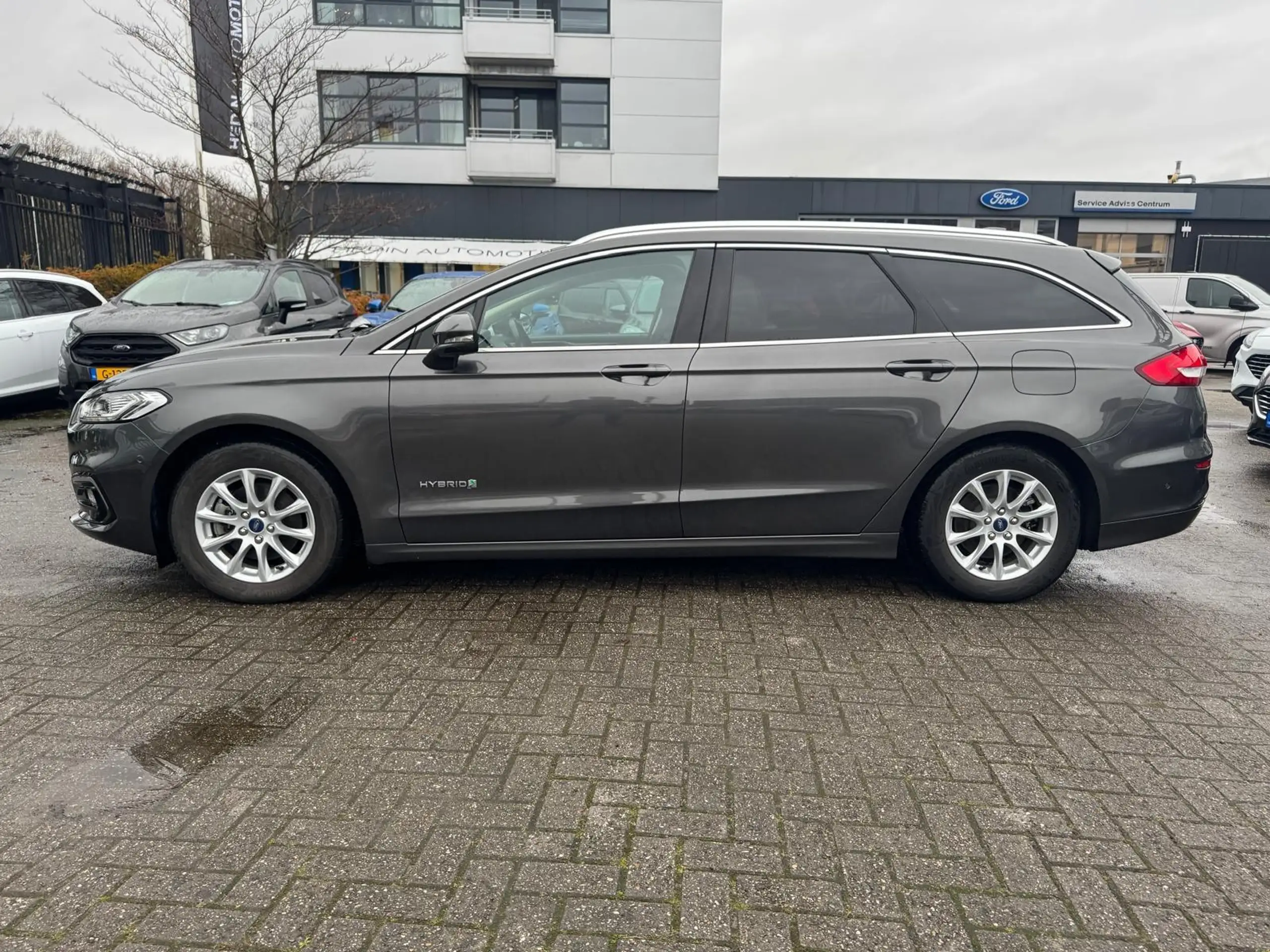 Ford - Mondeo