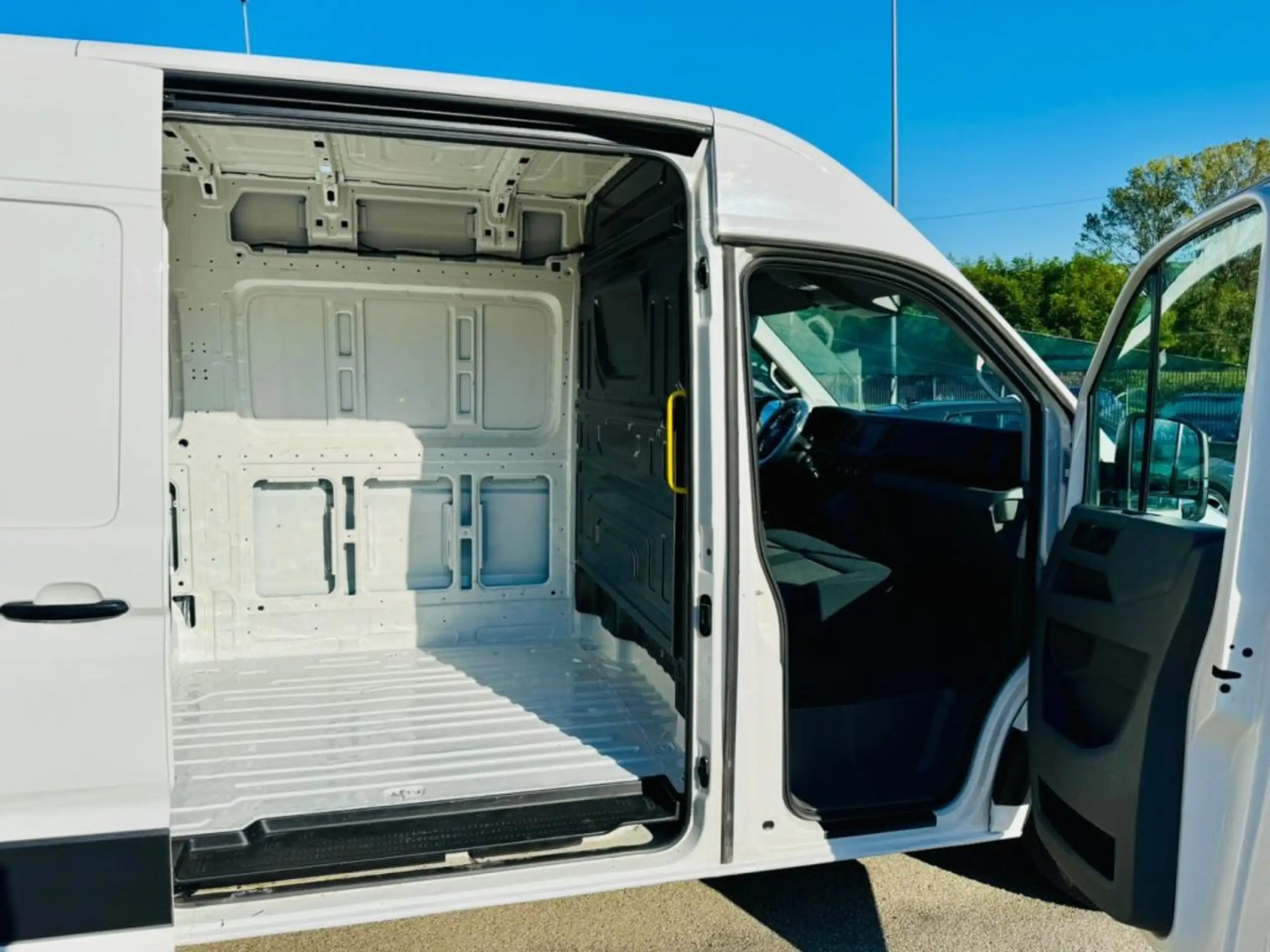 Volkswagen - Crafter