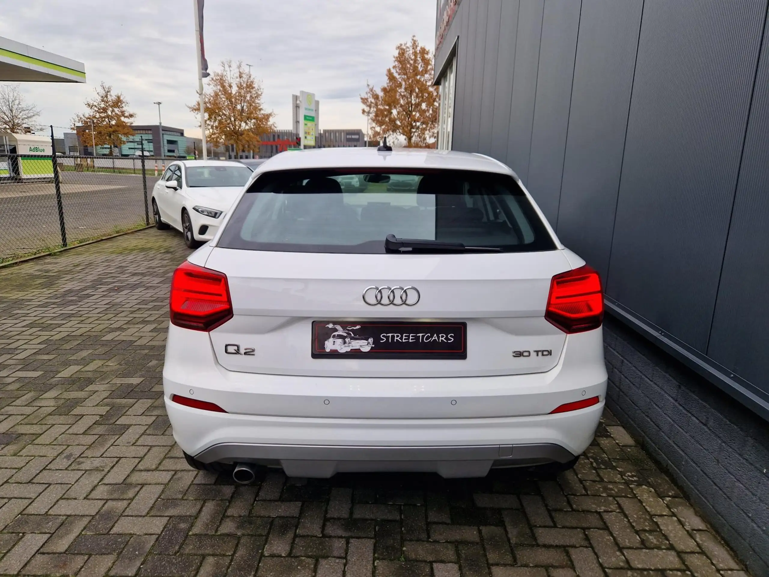 Audi - Q2