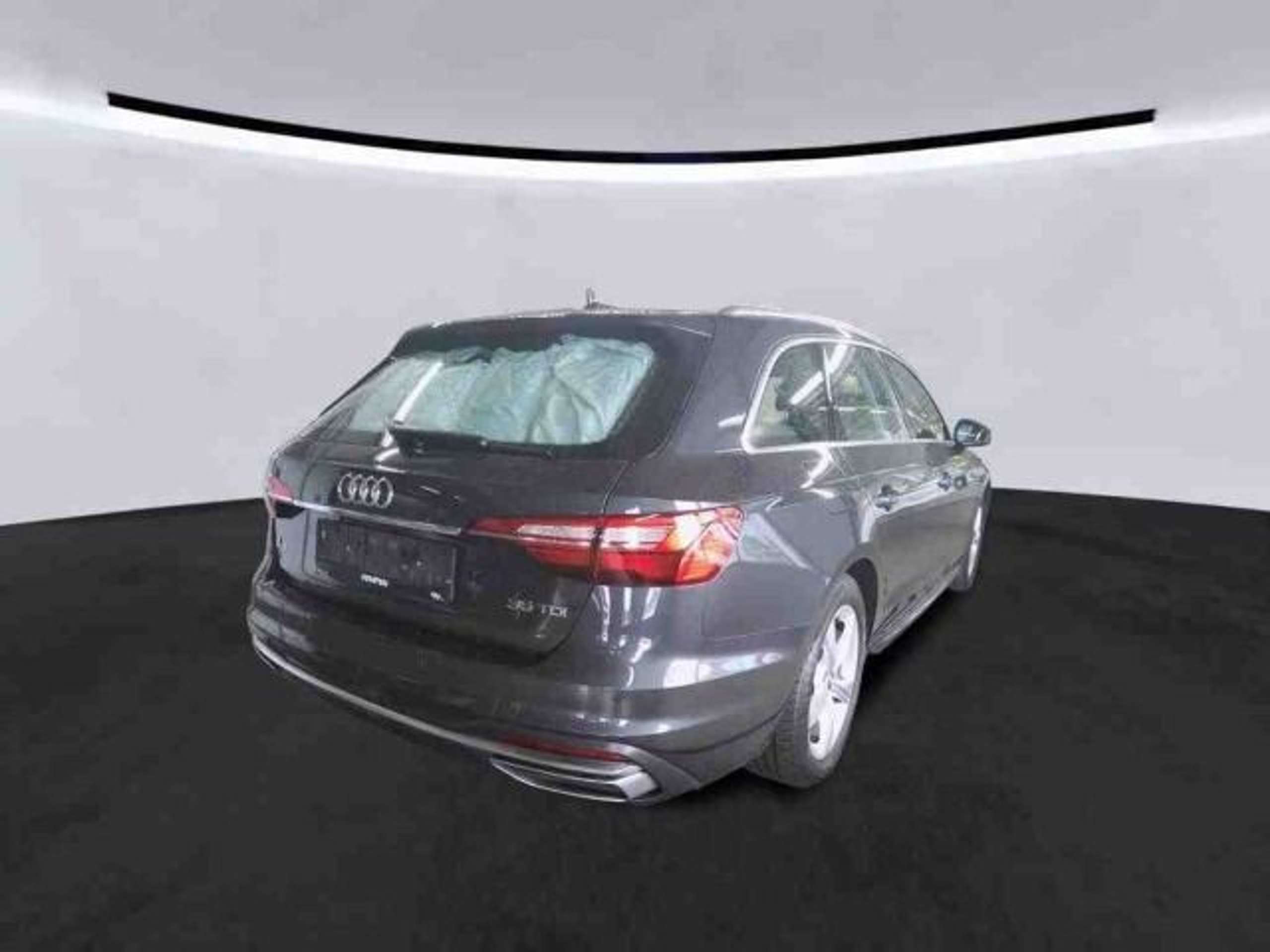 Audi - A4