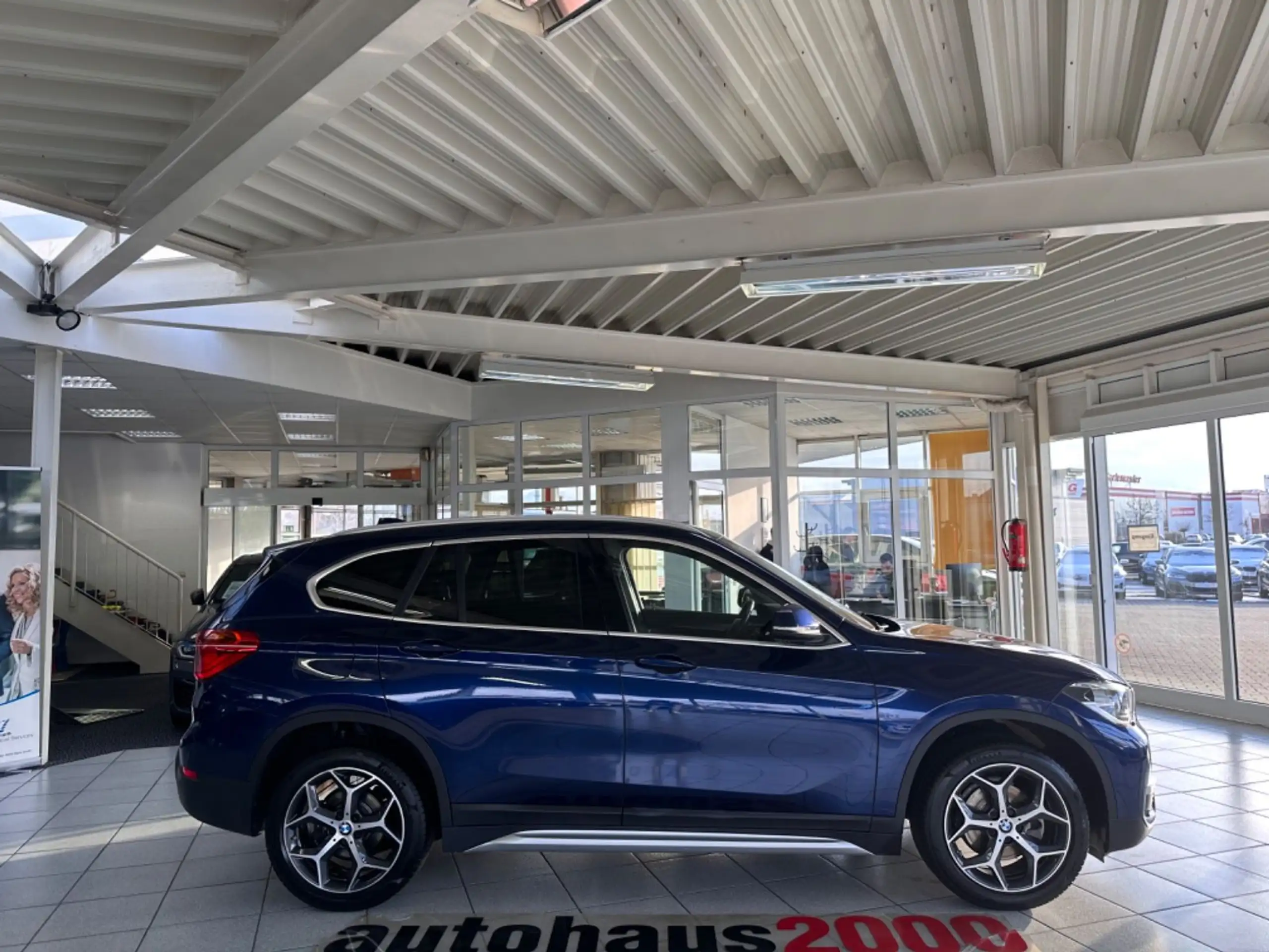 BMW - X1