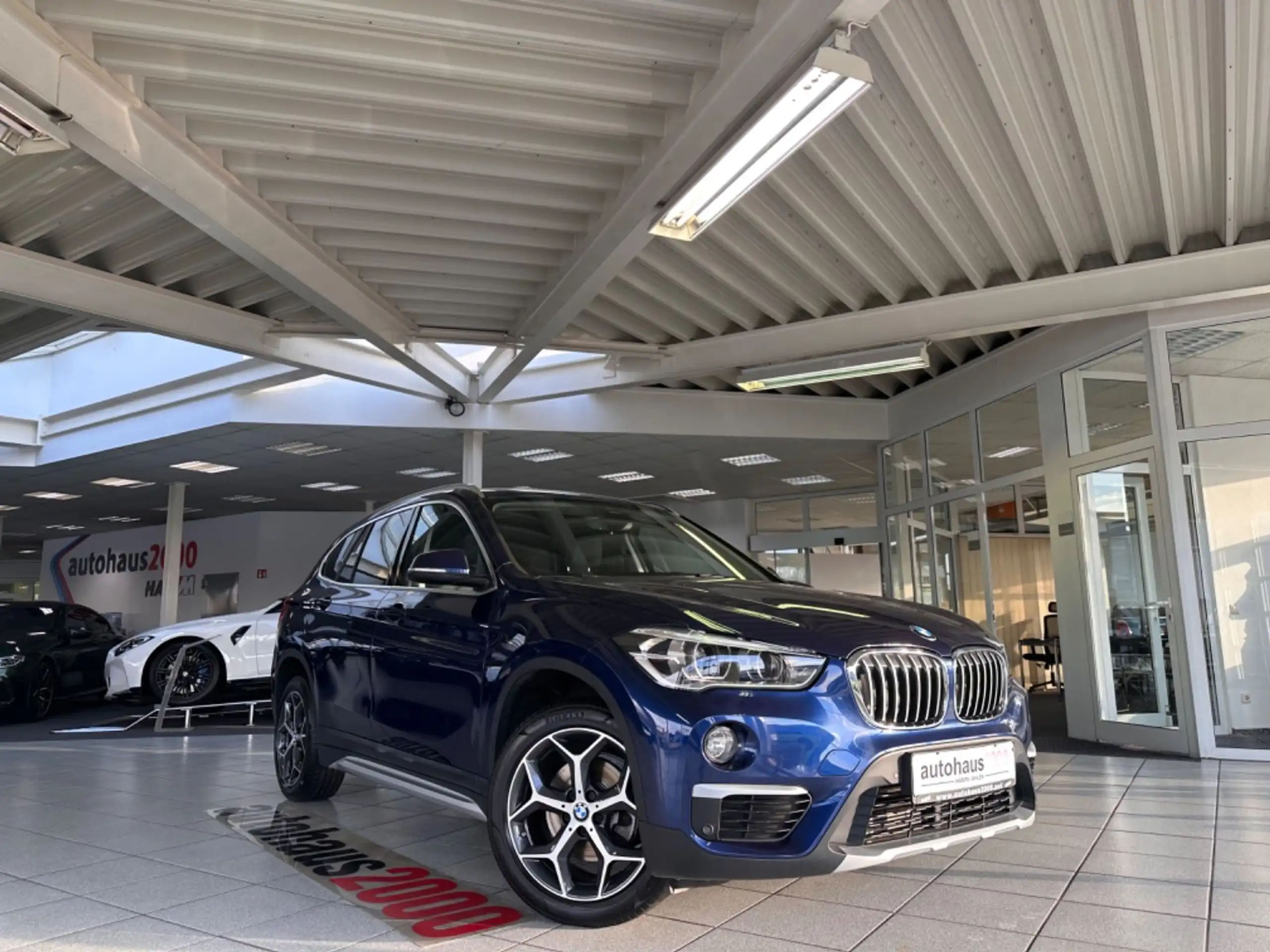 BMW - X1