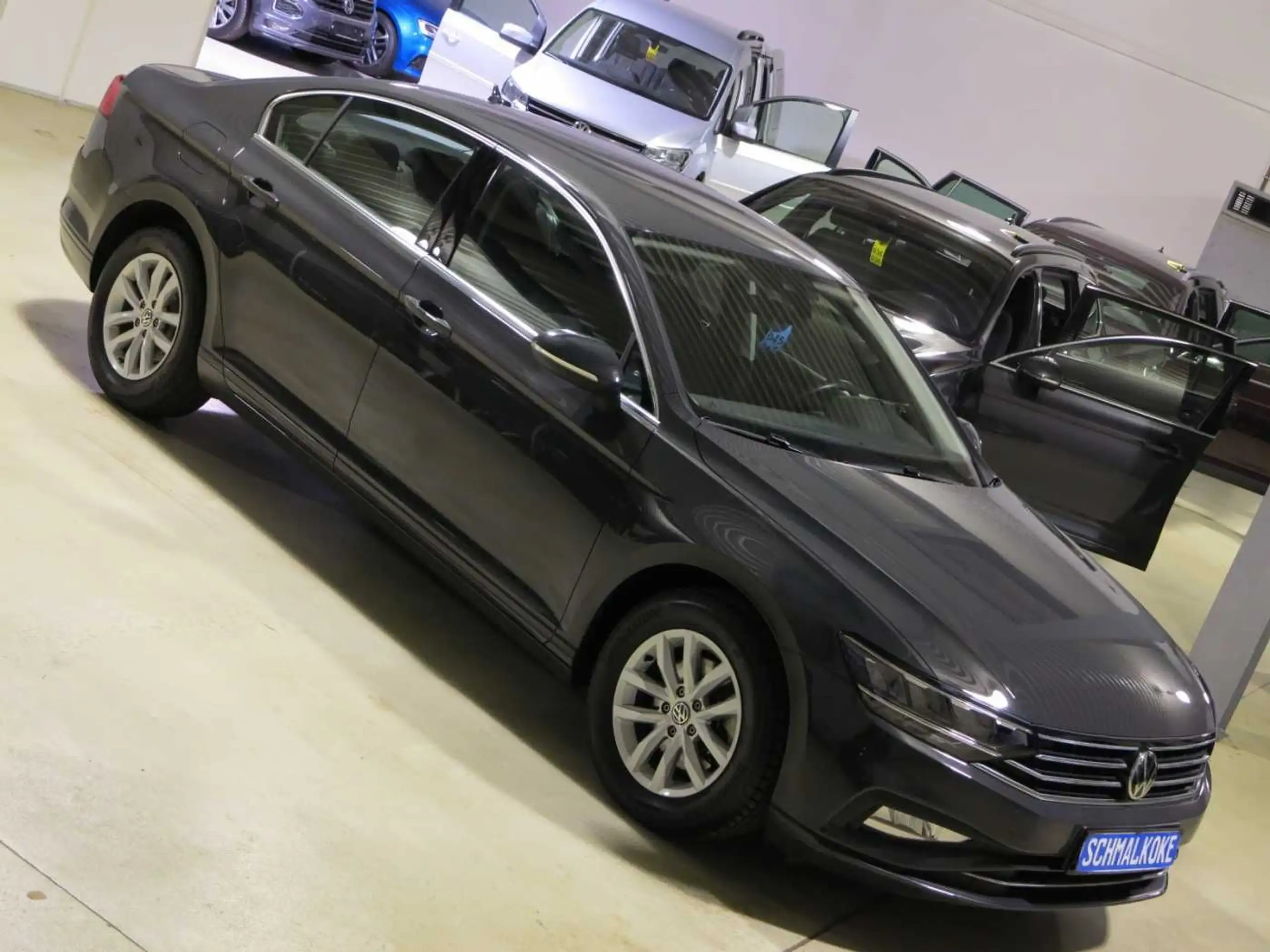 Volkswagen - Passat