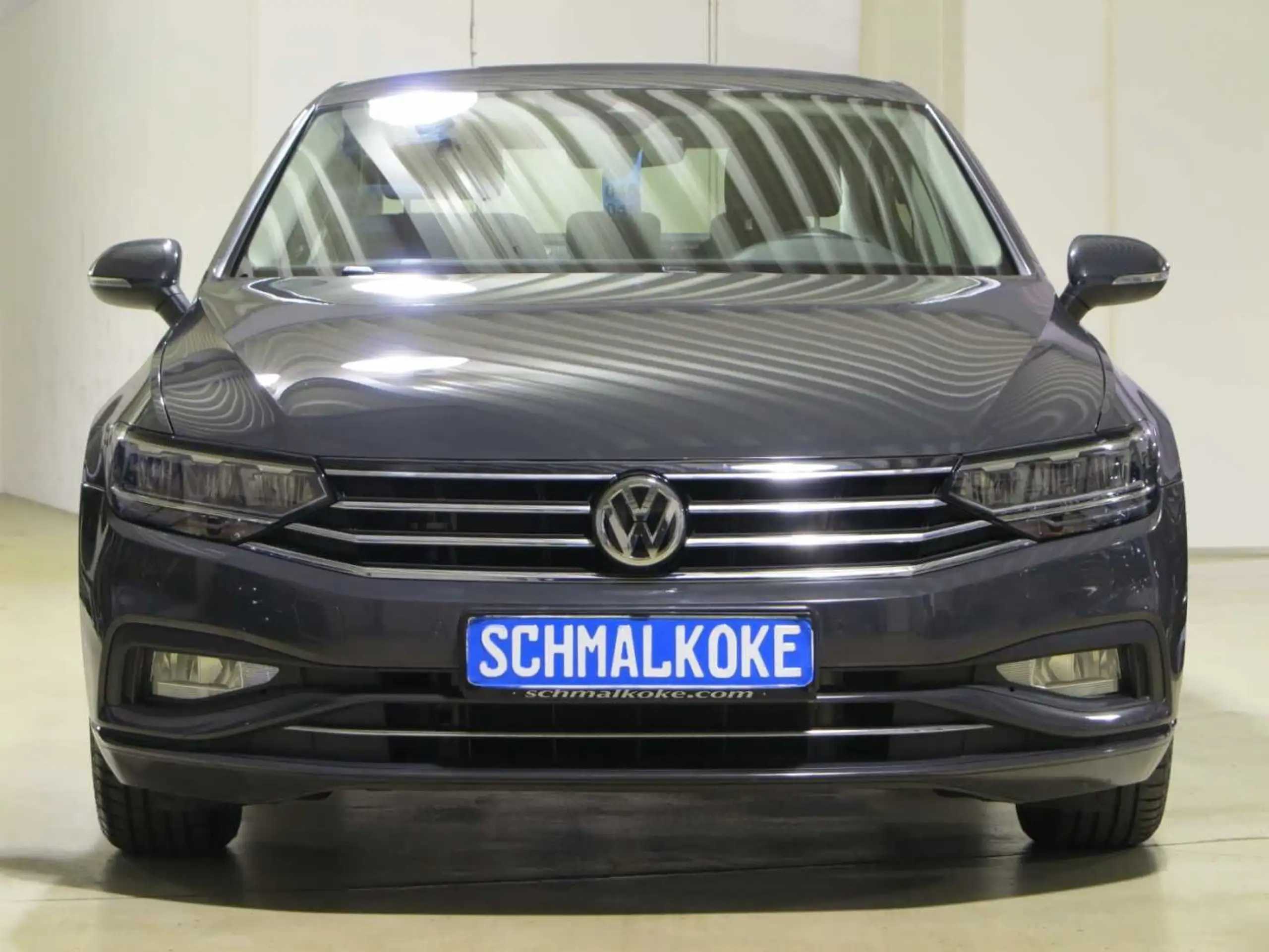 Volkswagen - Passat