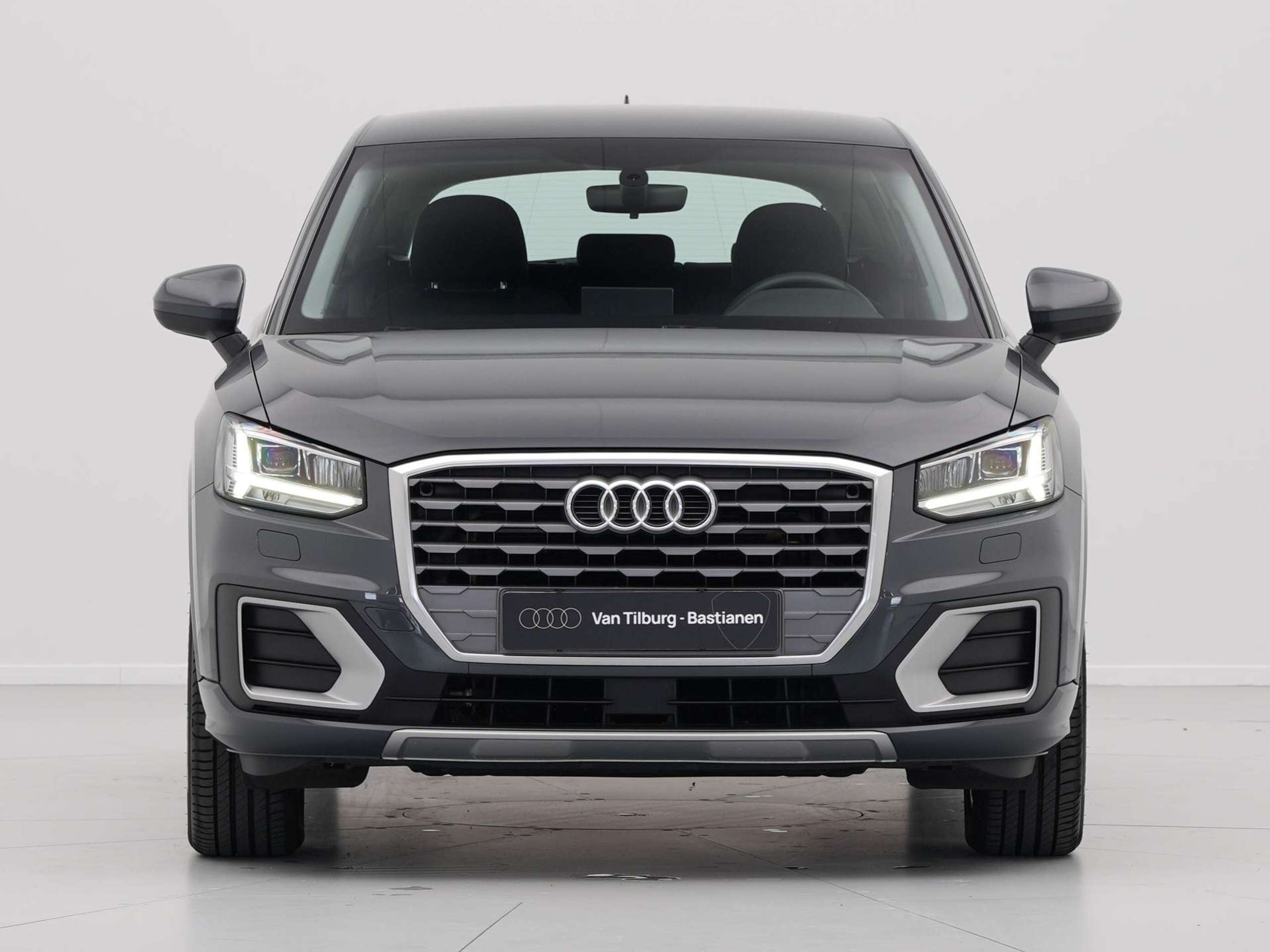 Audi - Q2