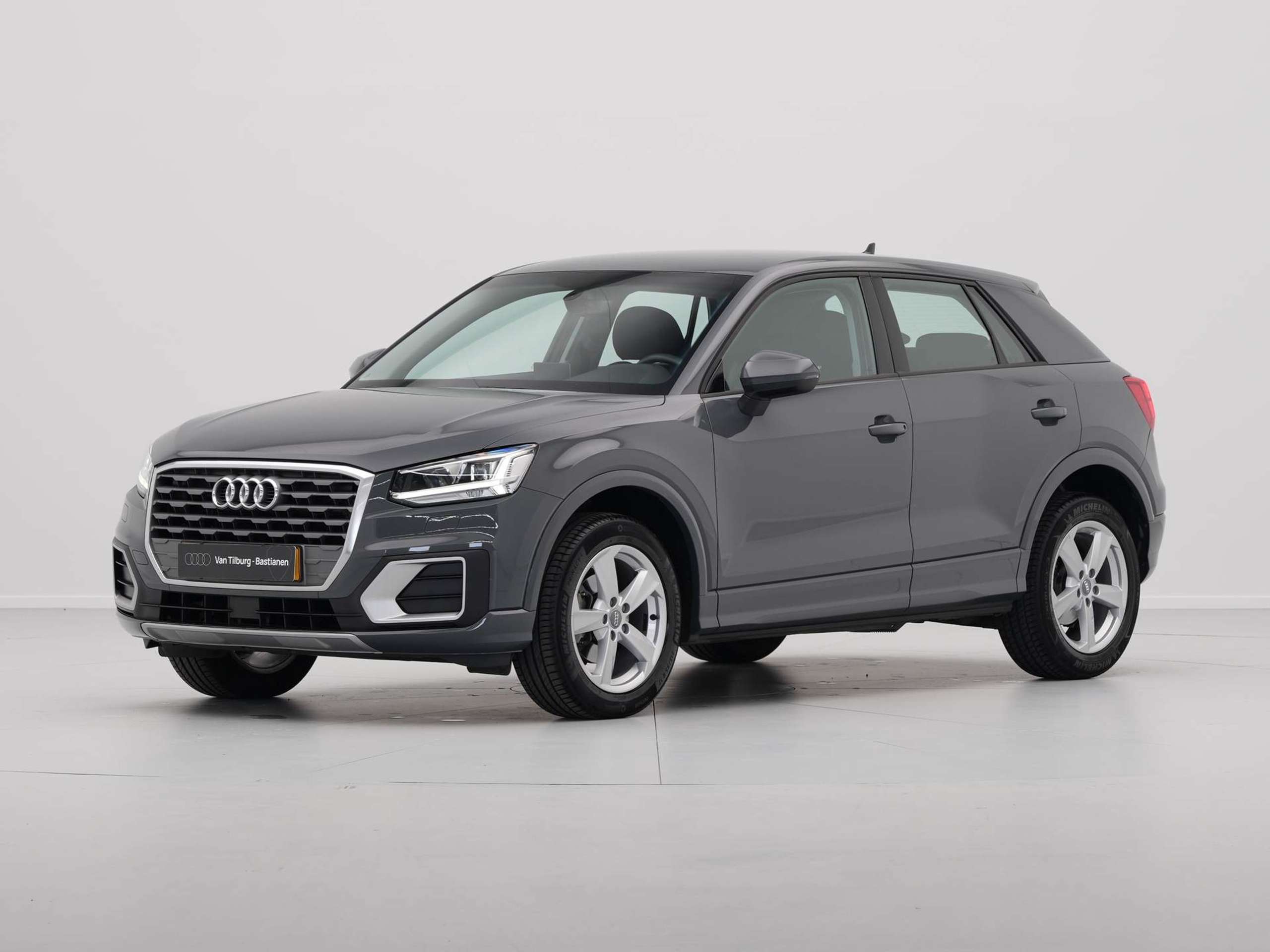 Audi - Q2