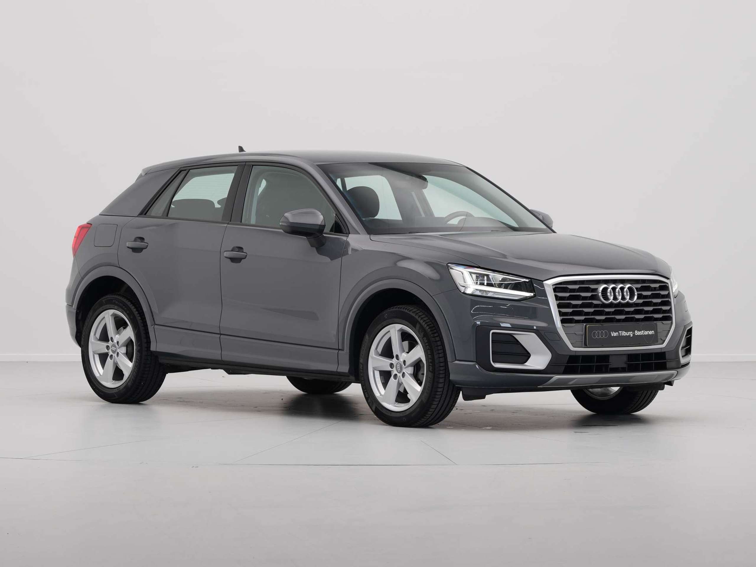 Audi - Q2