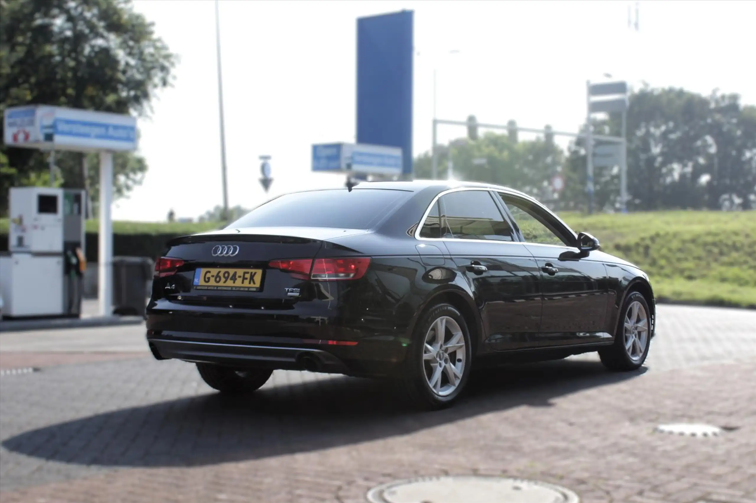 Audi - A4