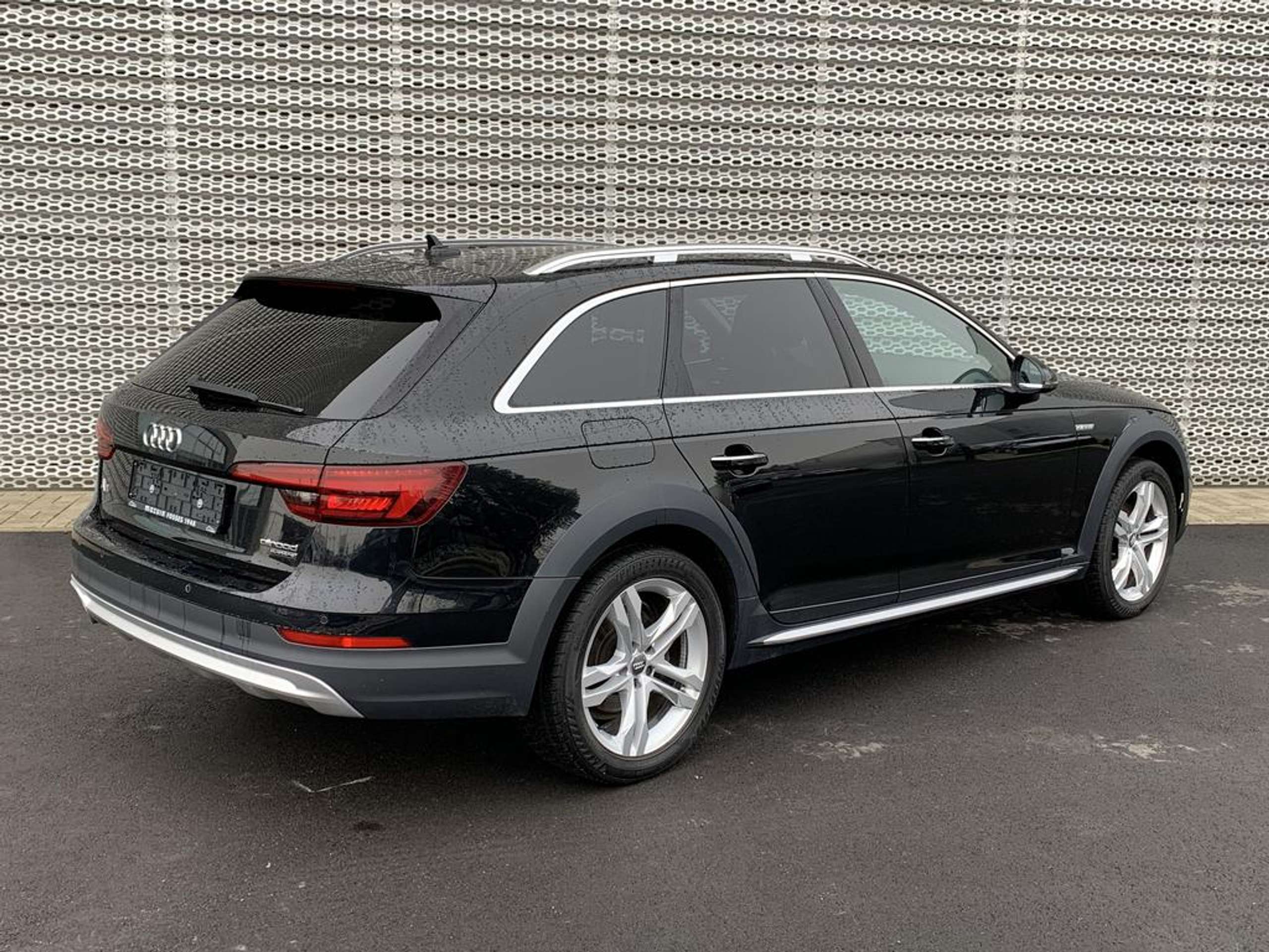 Audi - A4 allroad