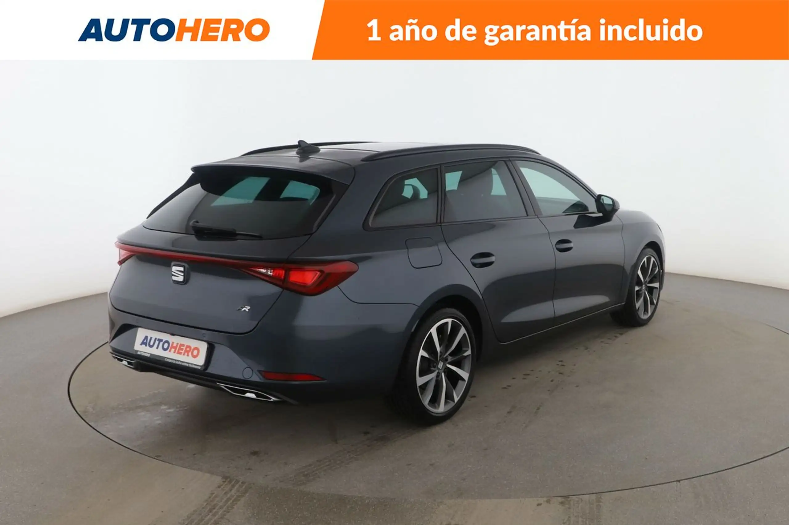 SEAT - Leon