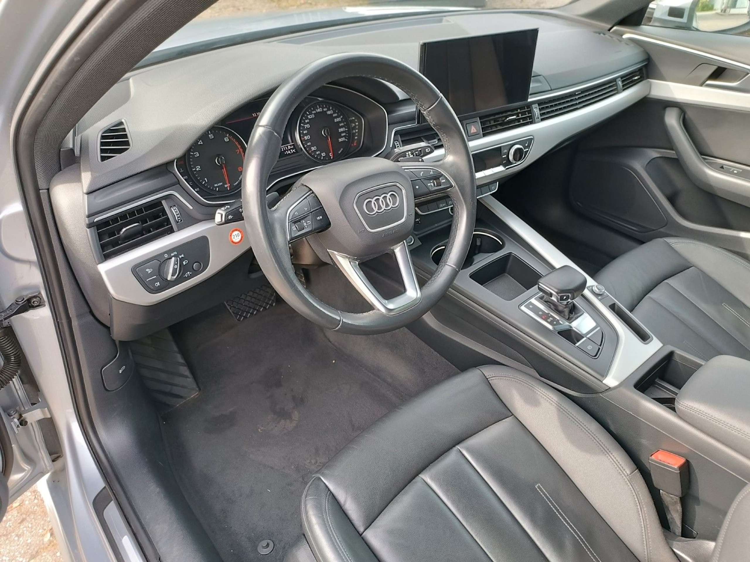 Audi - A4