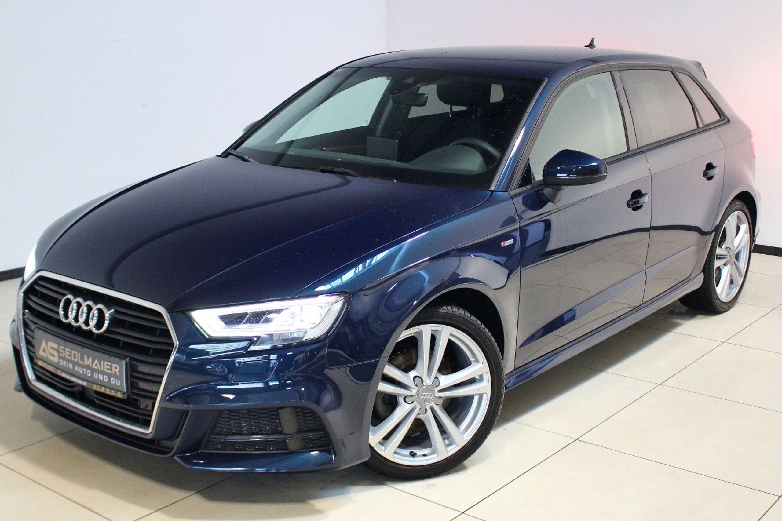 Audi - A3