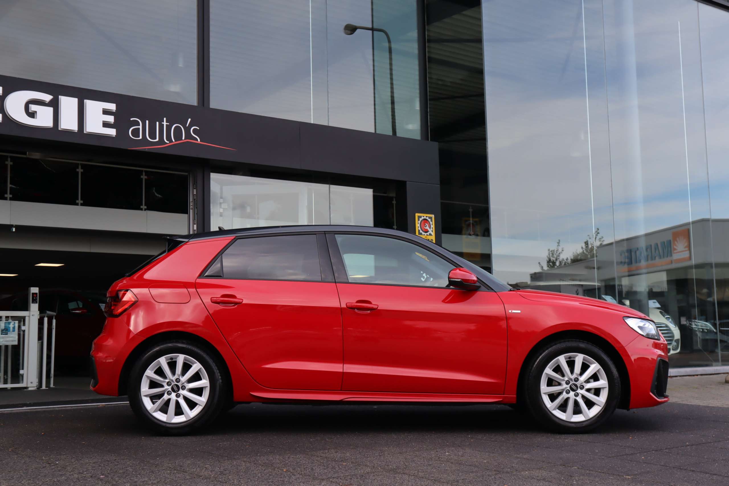 Audi - A1