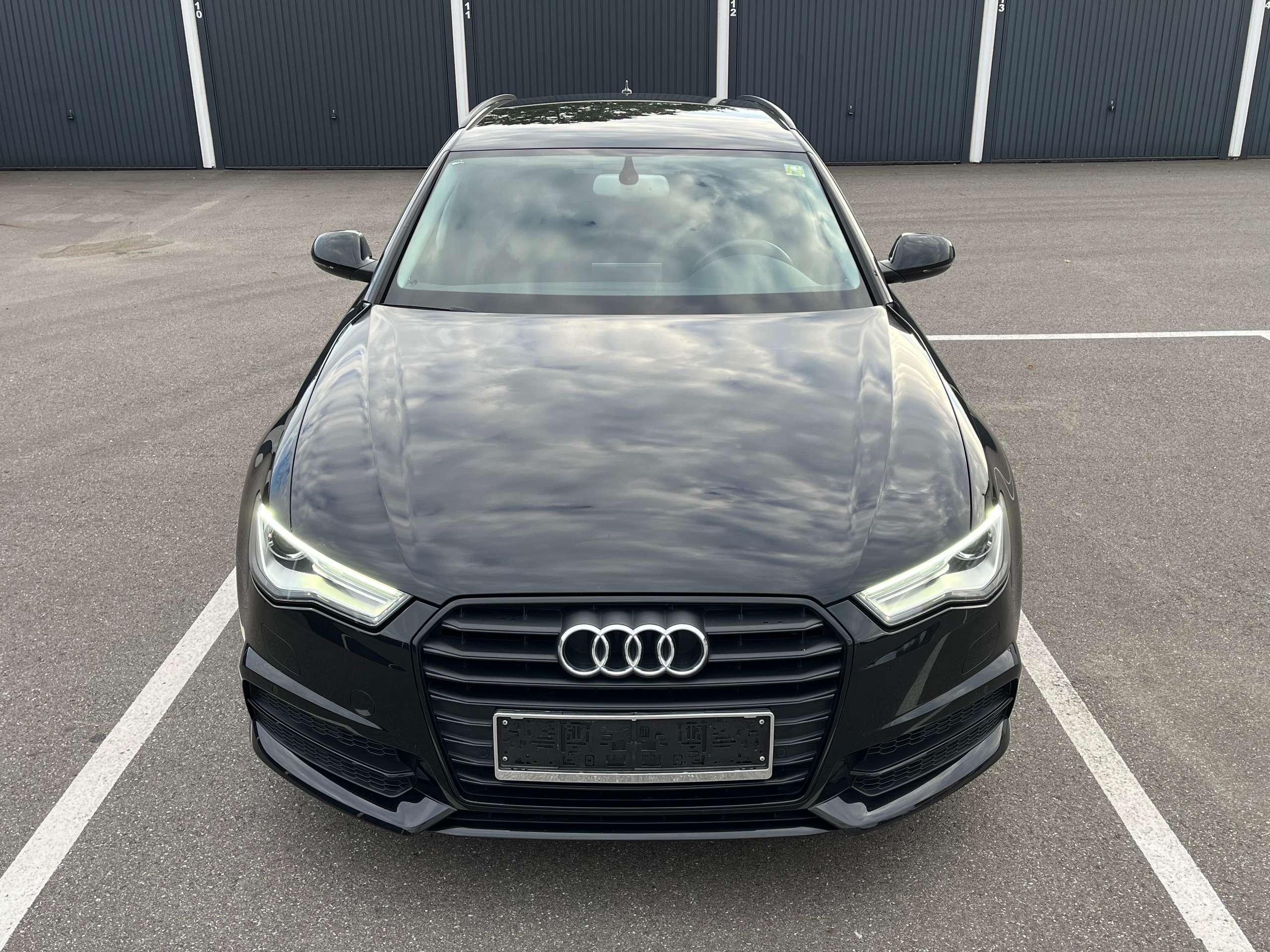 Audi - A6