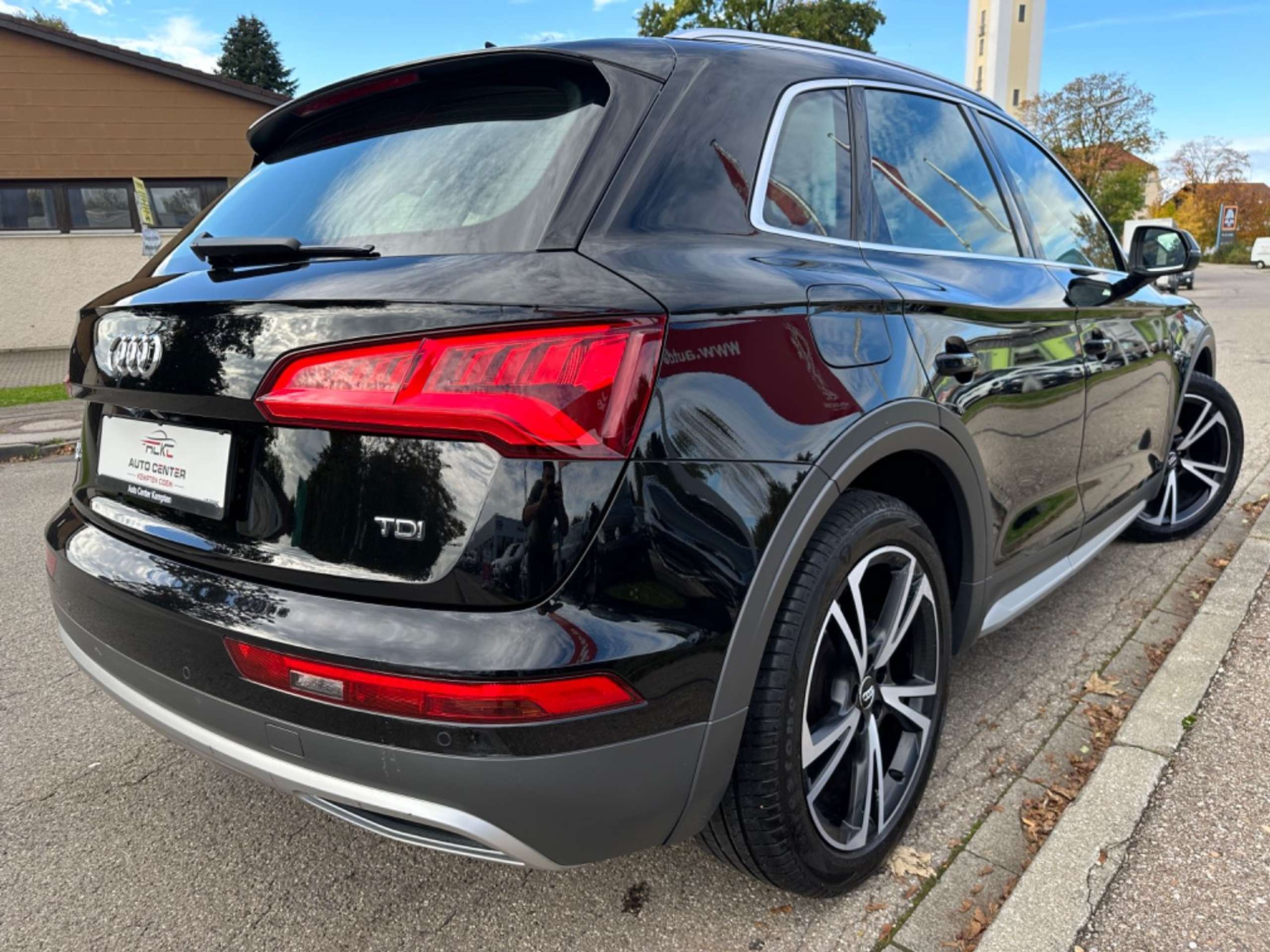 Audi - Q5