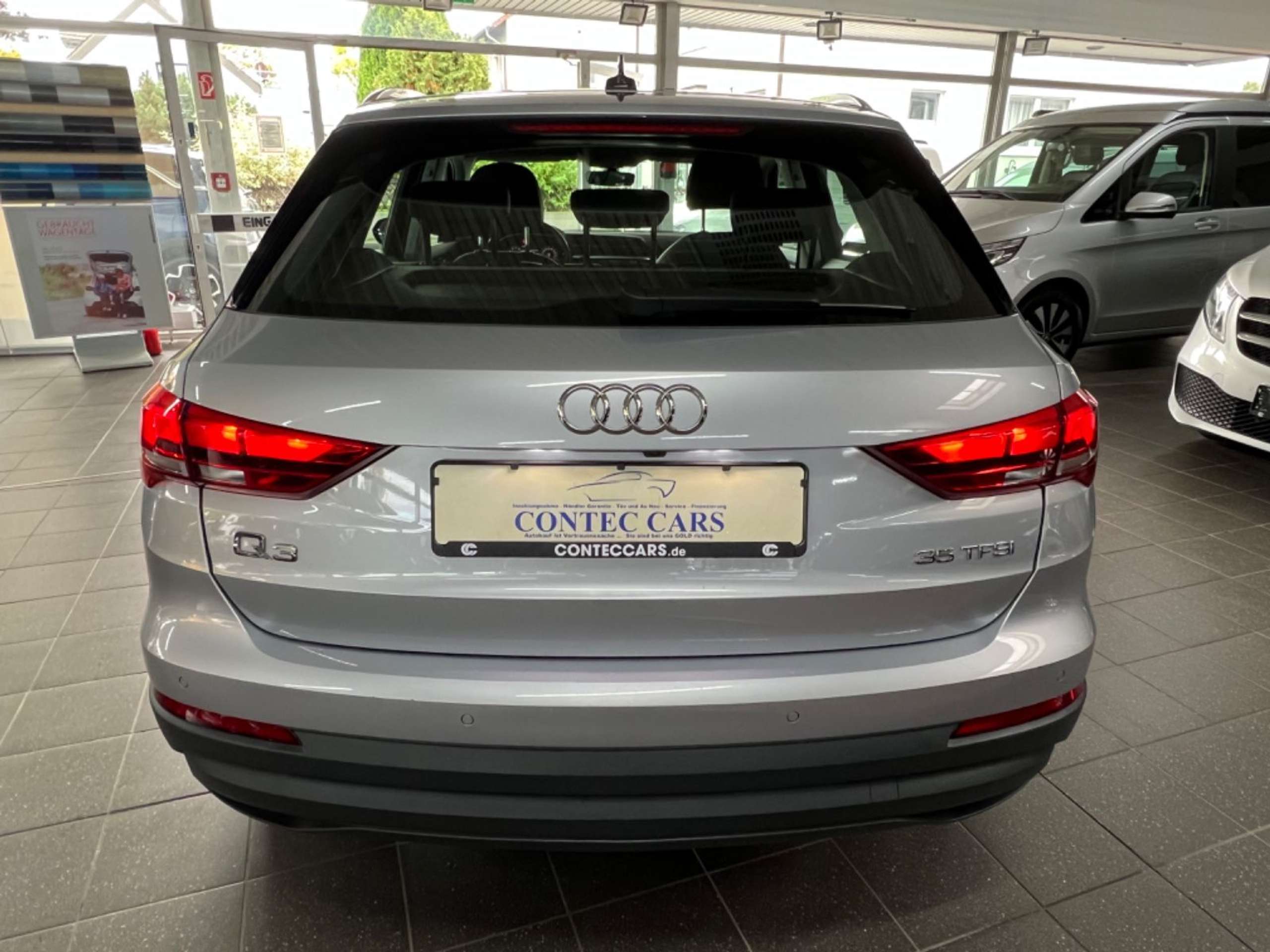 Audi - Q3