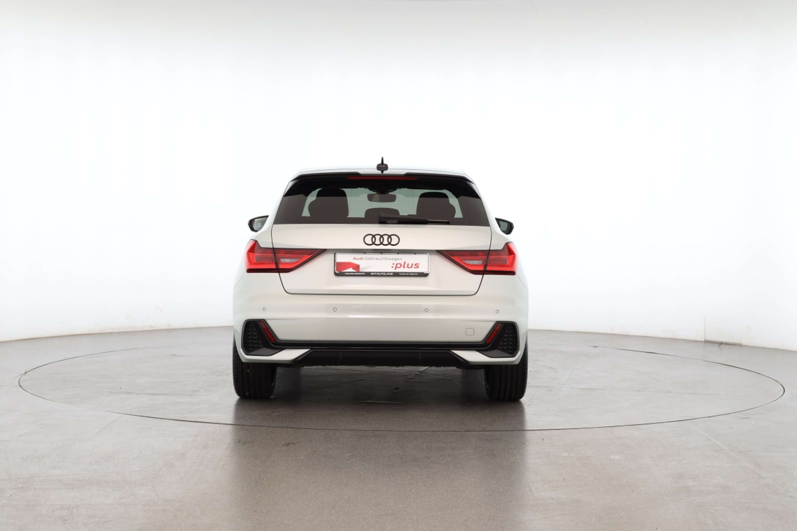 Audi - A1