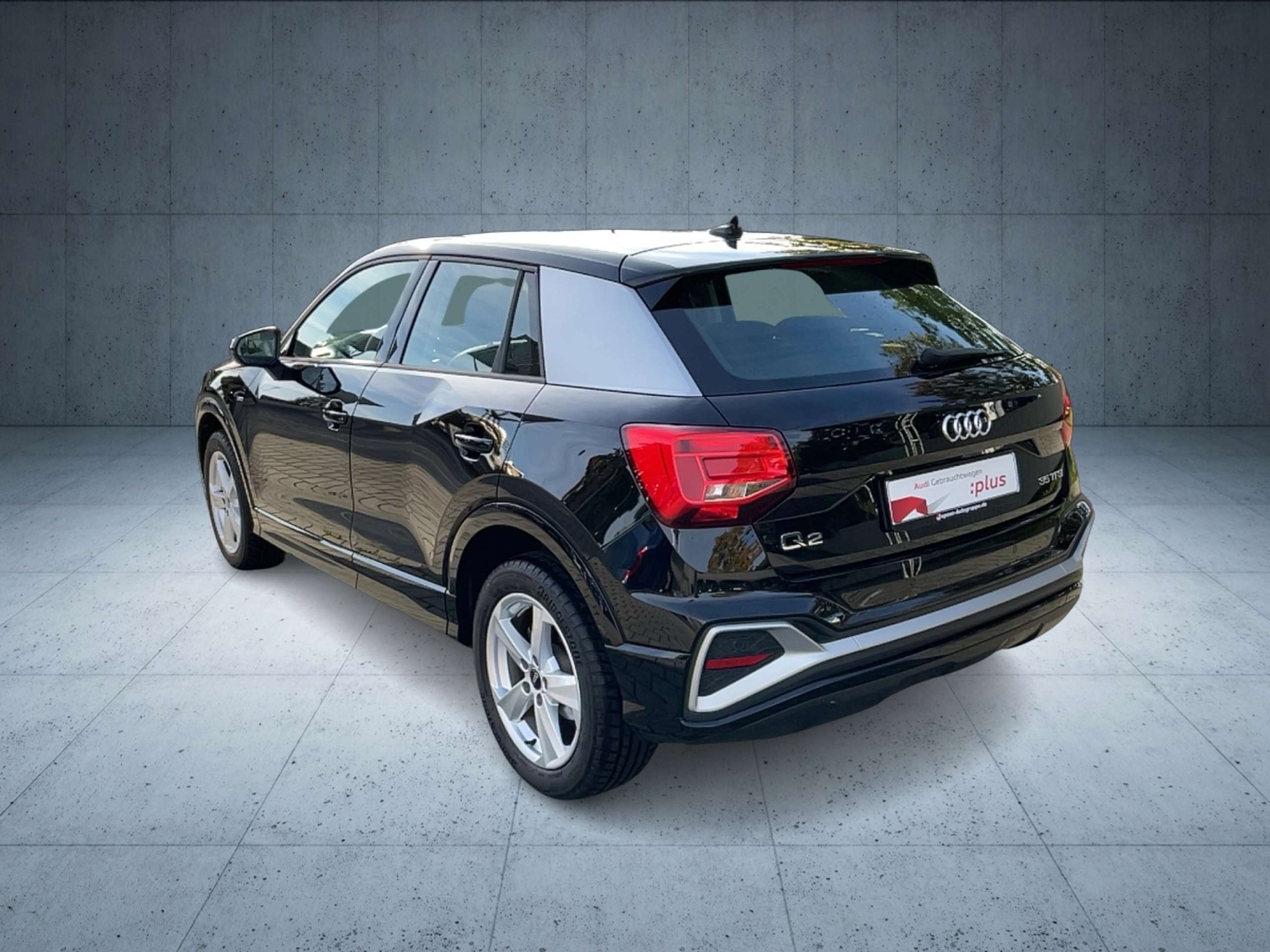 Audi - Q2