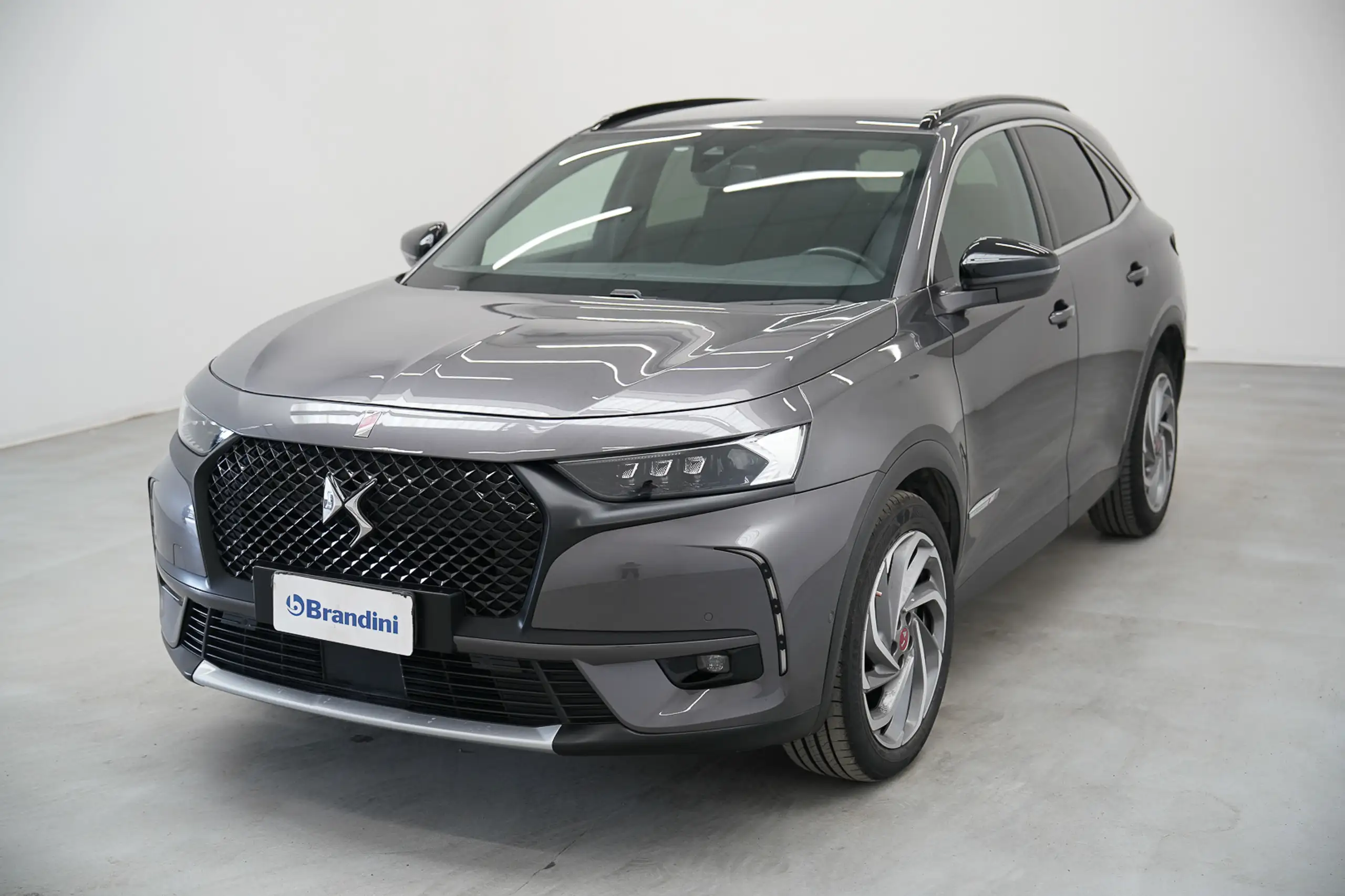 DS Automobiles - DS 7 Crossback