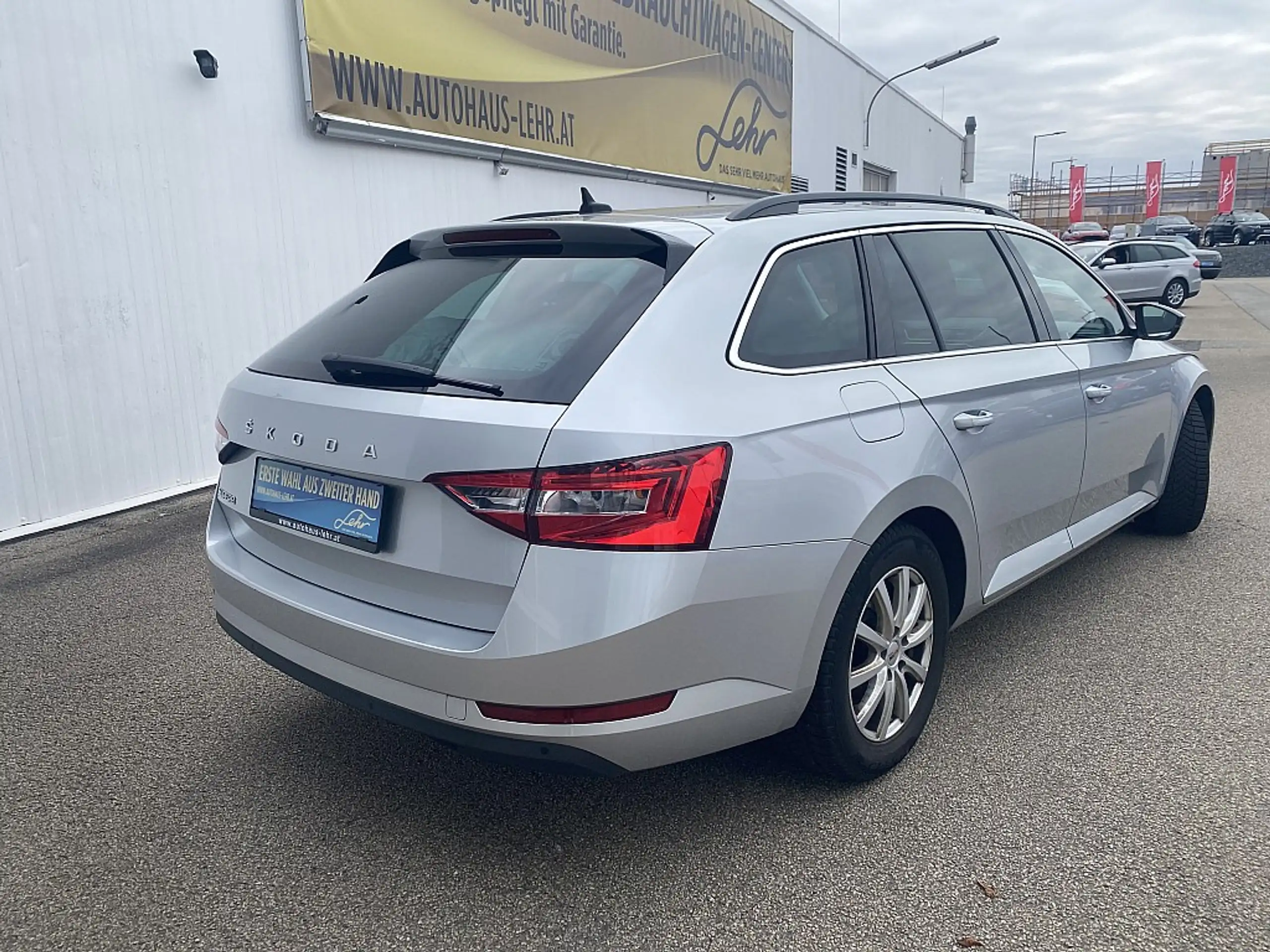 Skoda - Superb