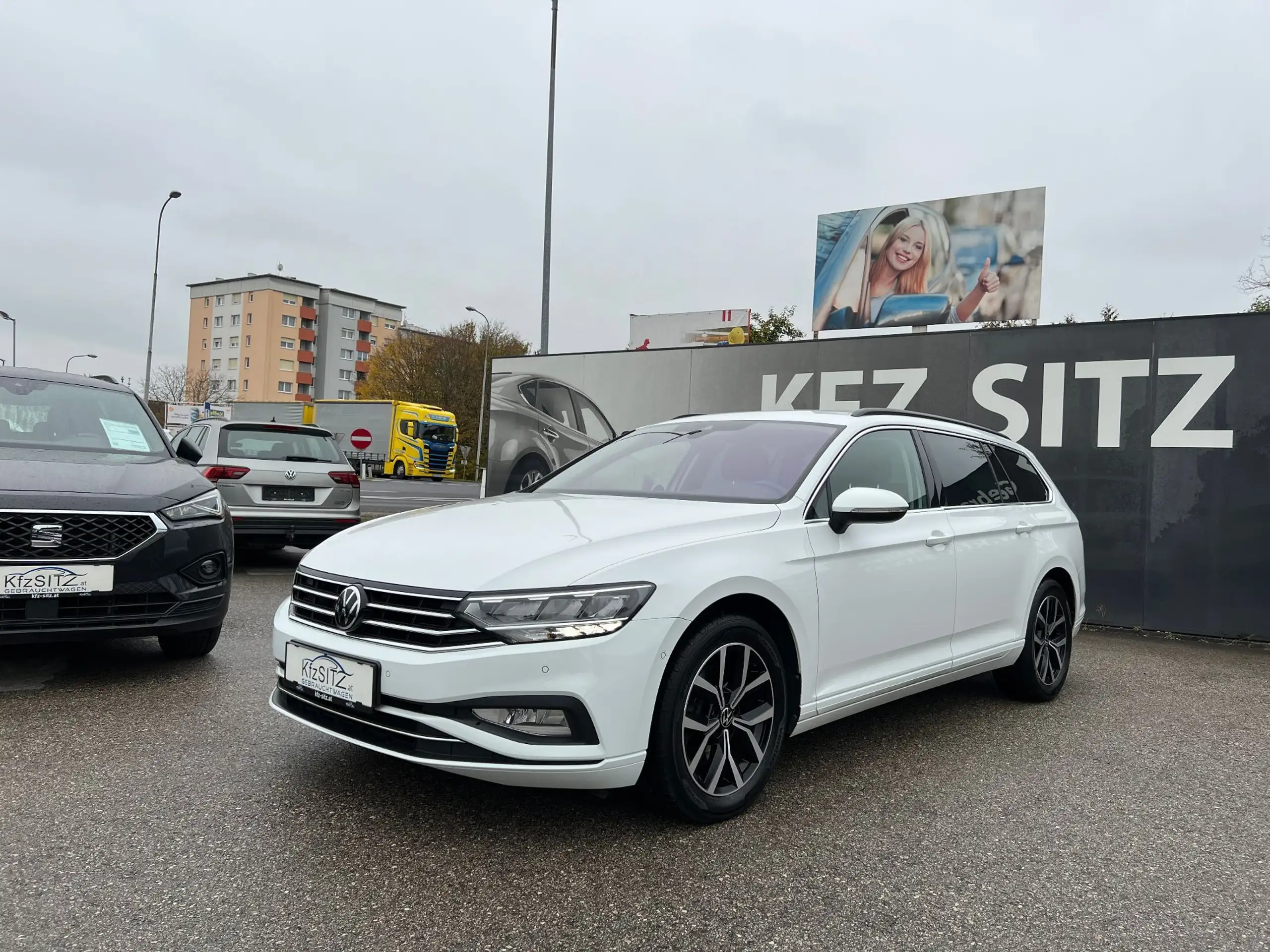 Volkswagen - Passat Variant