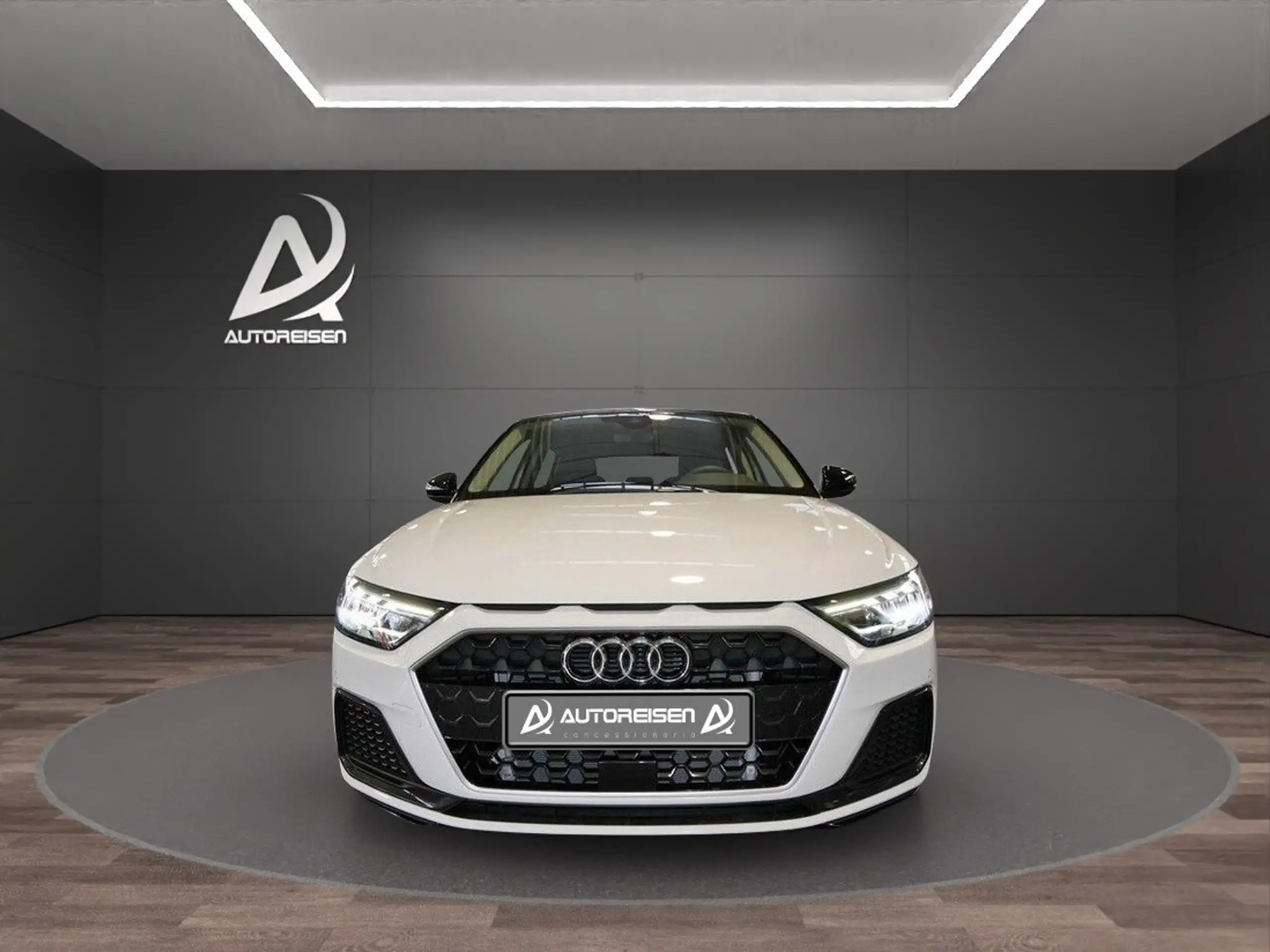 Audi - A1