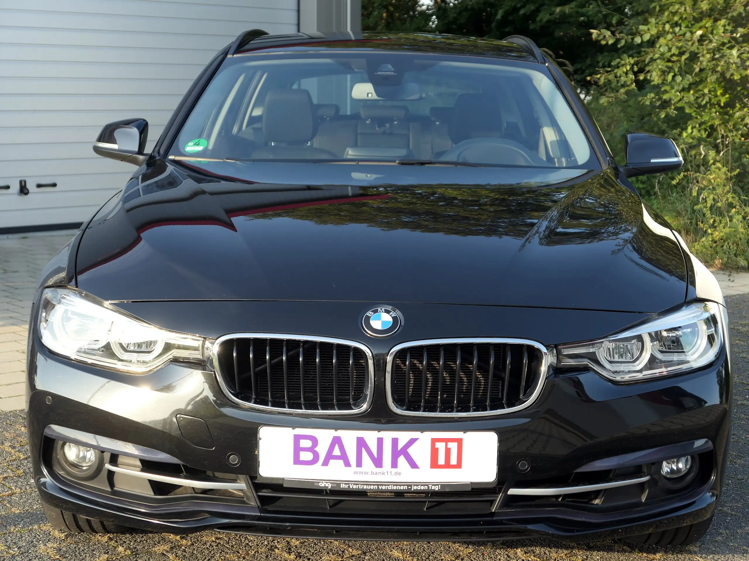 BMW - 330