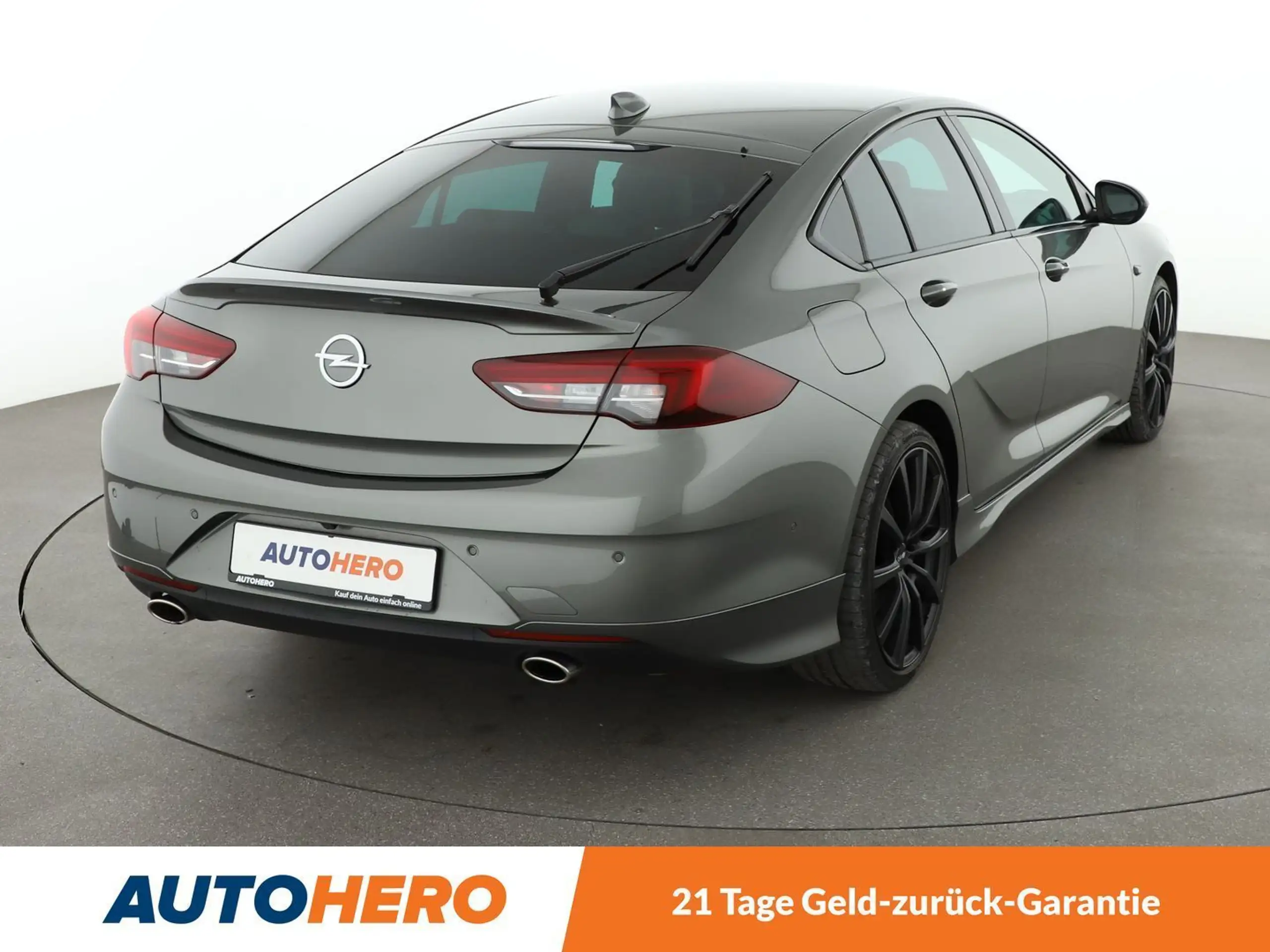 Opel - Insignia