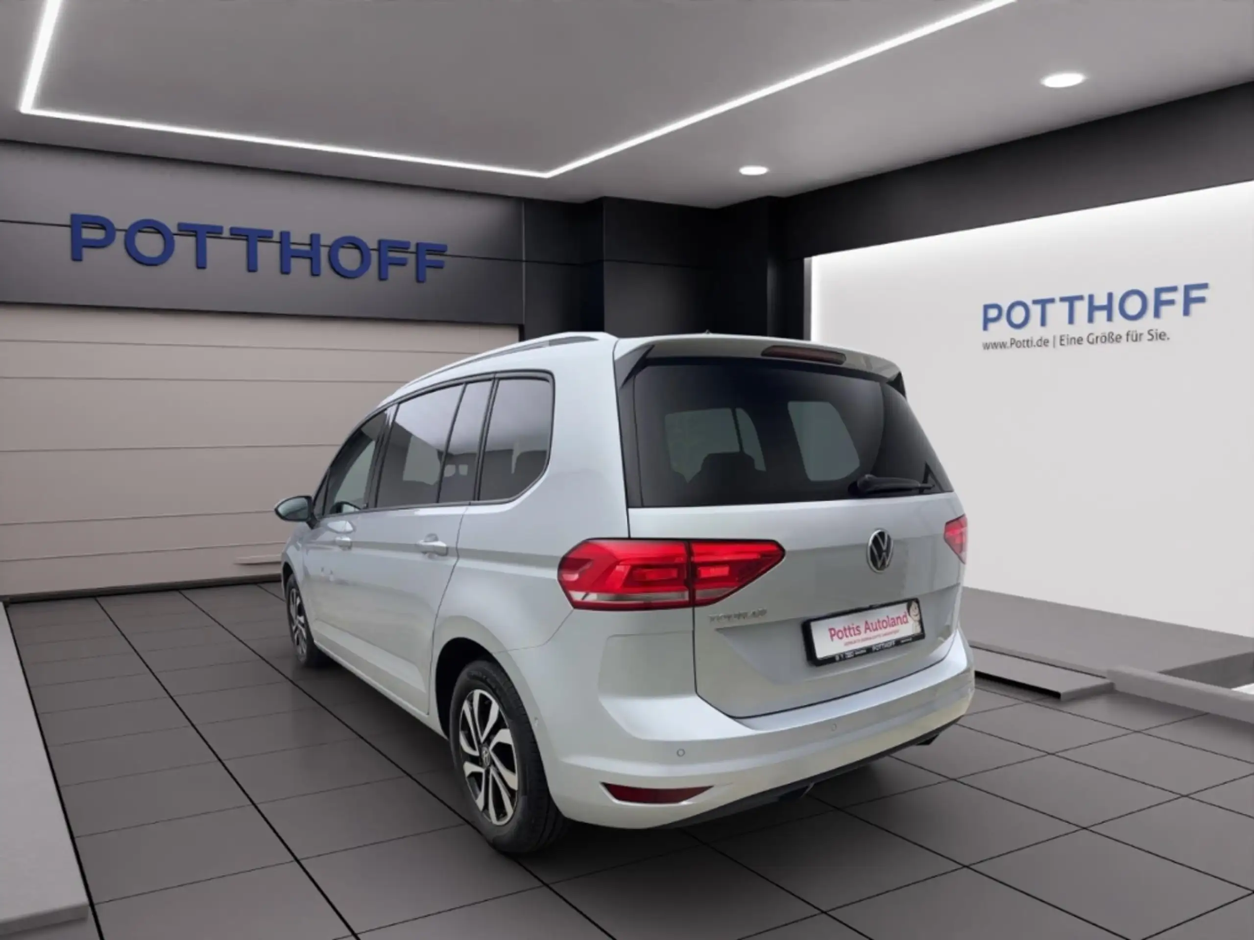 Volkswagen - Touran