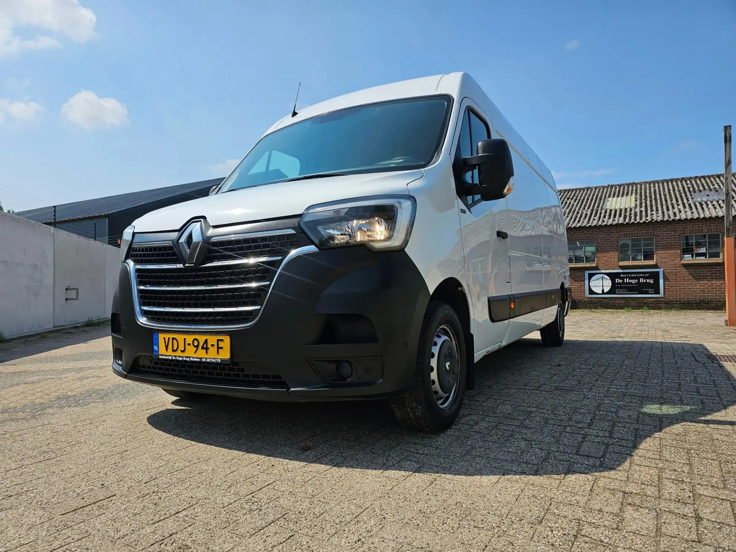 Renault - Master