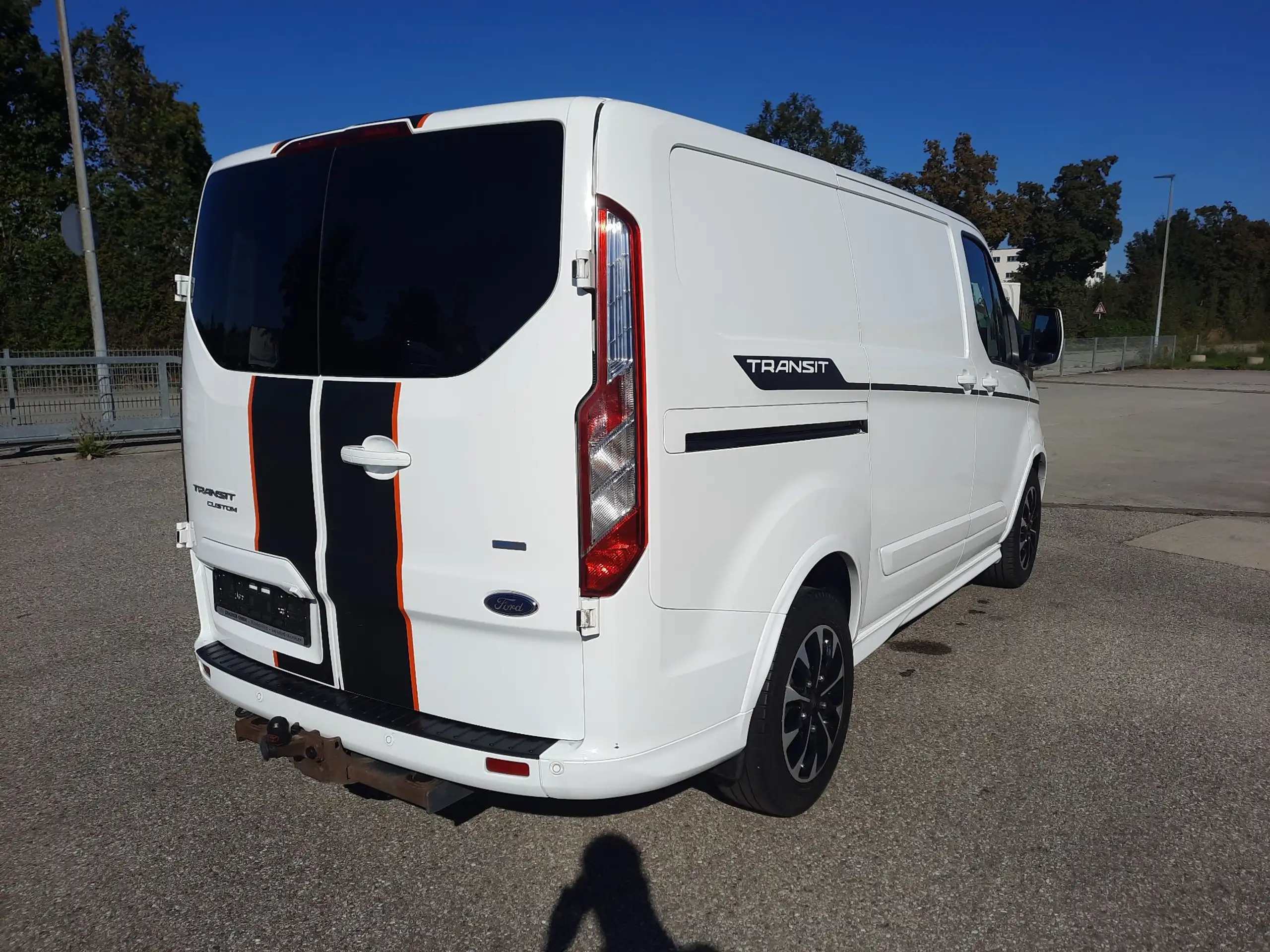 Ford - Transit Custom