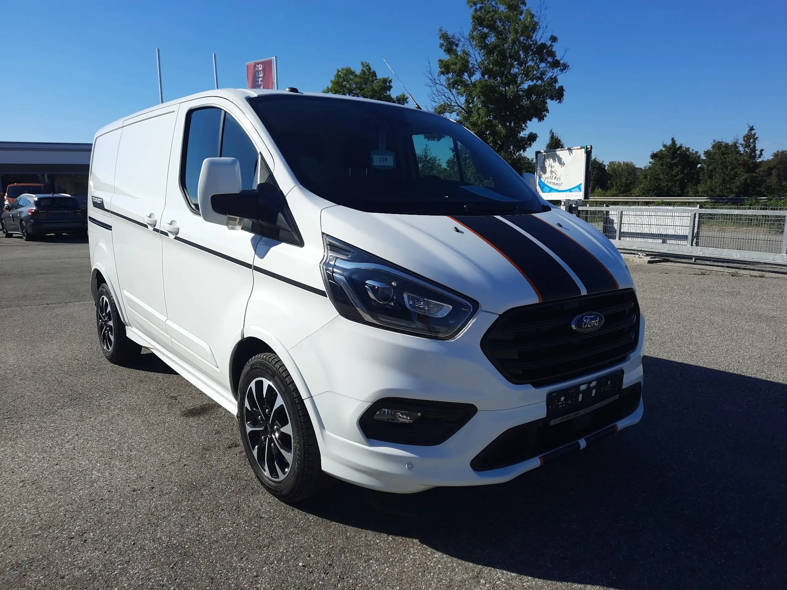 Ford - Transit Custom