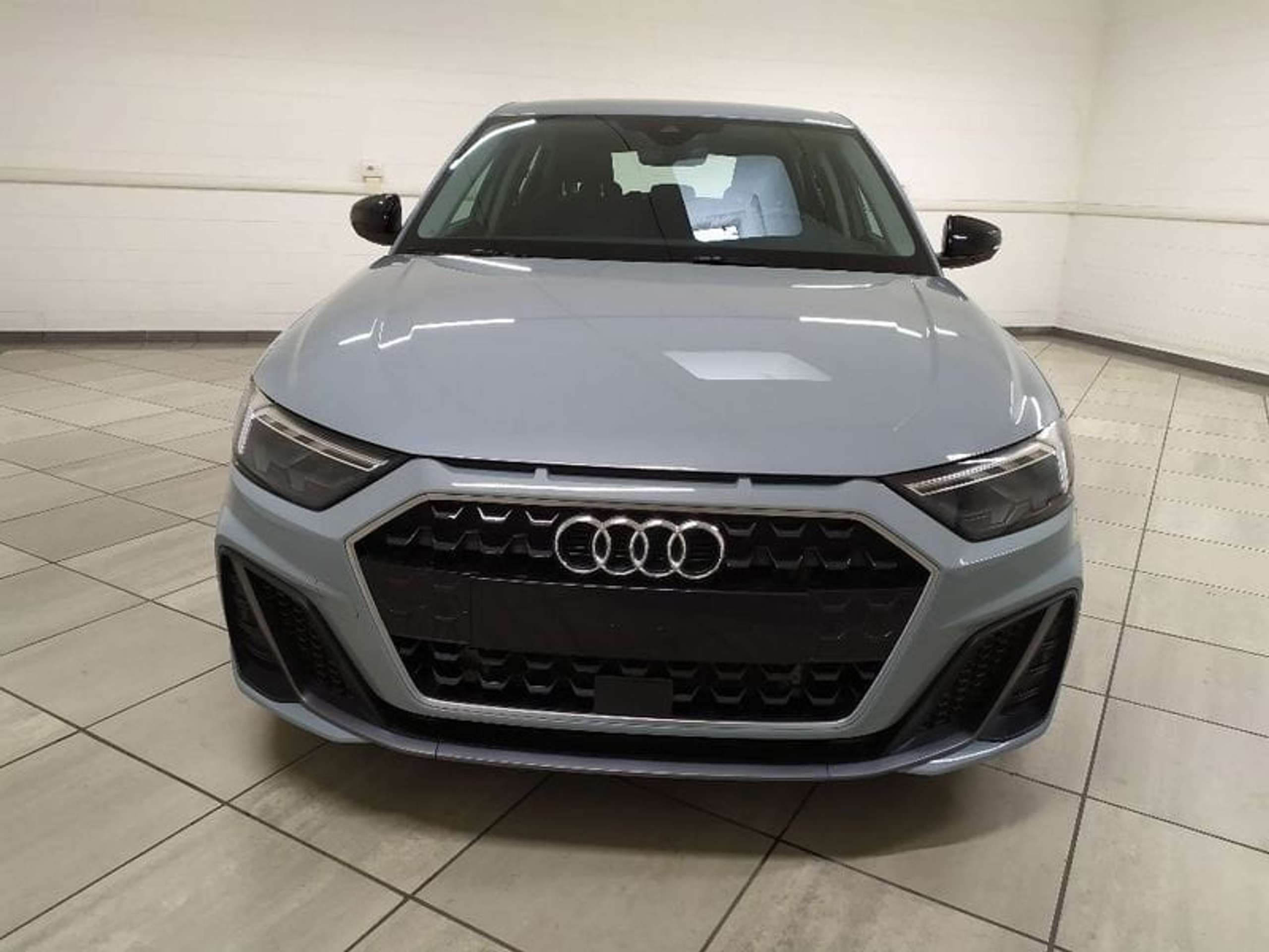 Audi - A1