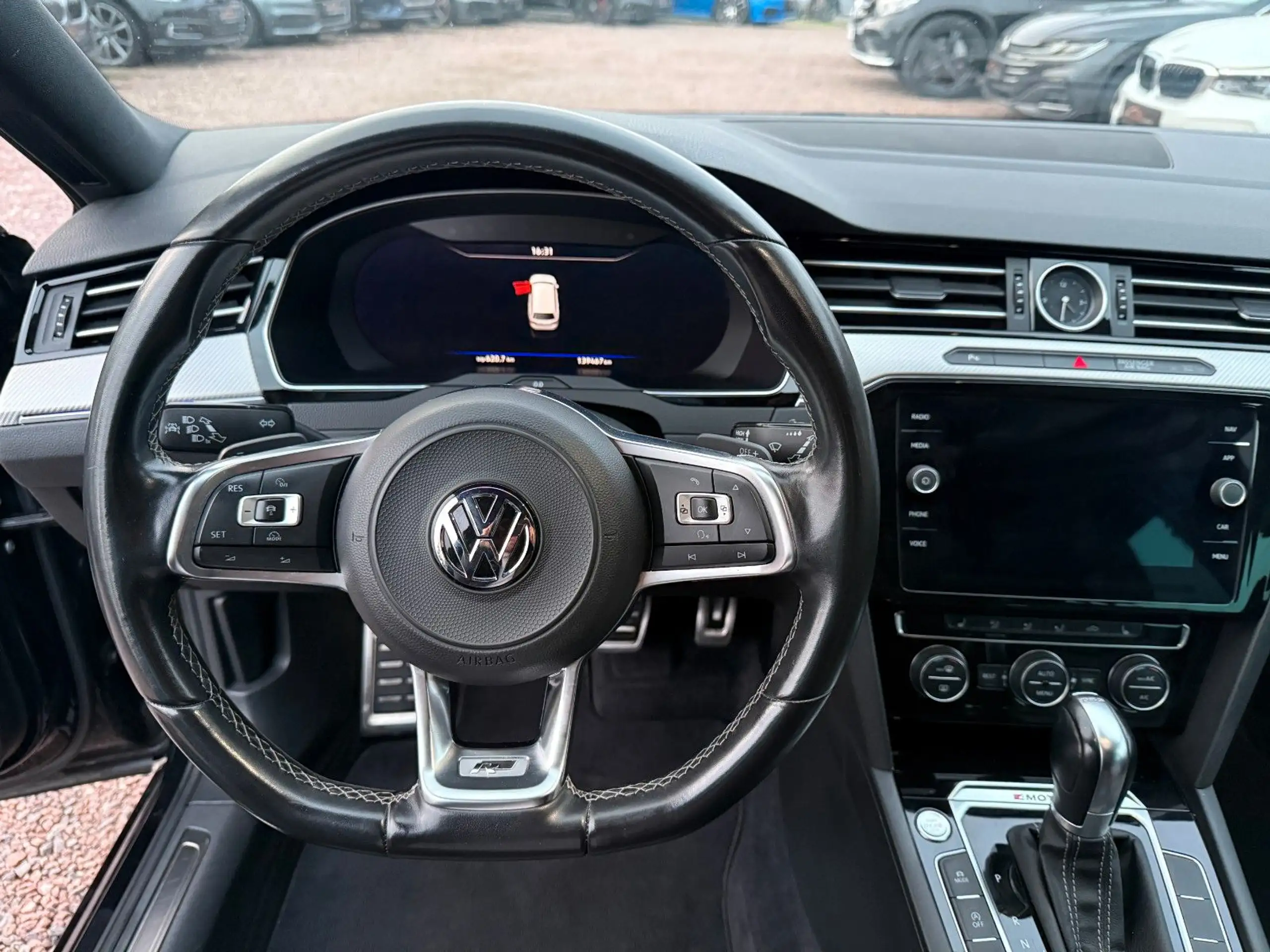 Volkswagen - Passat