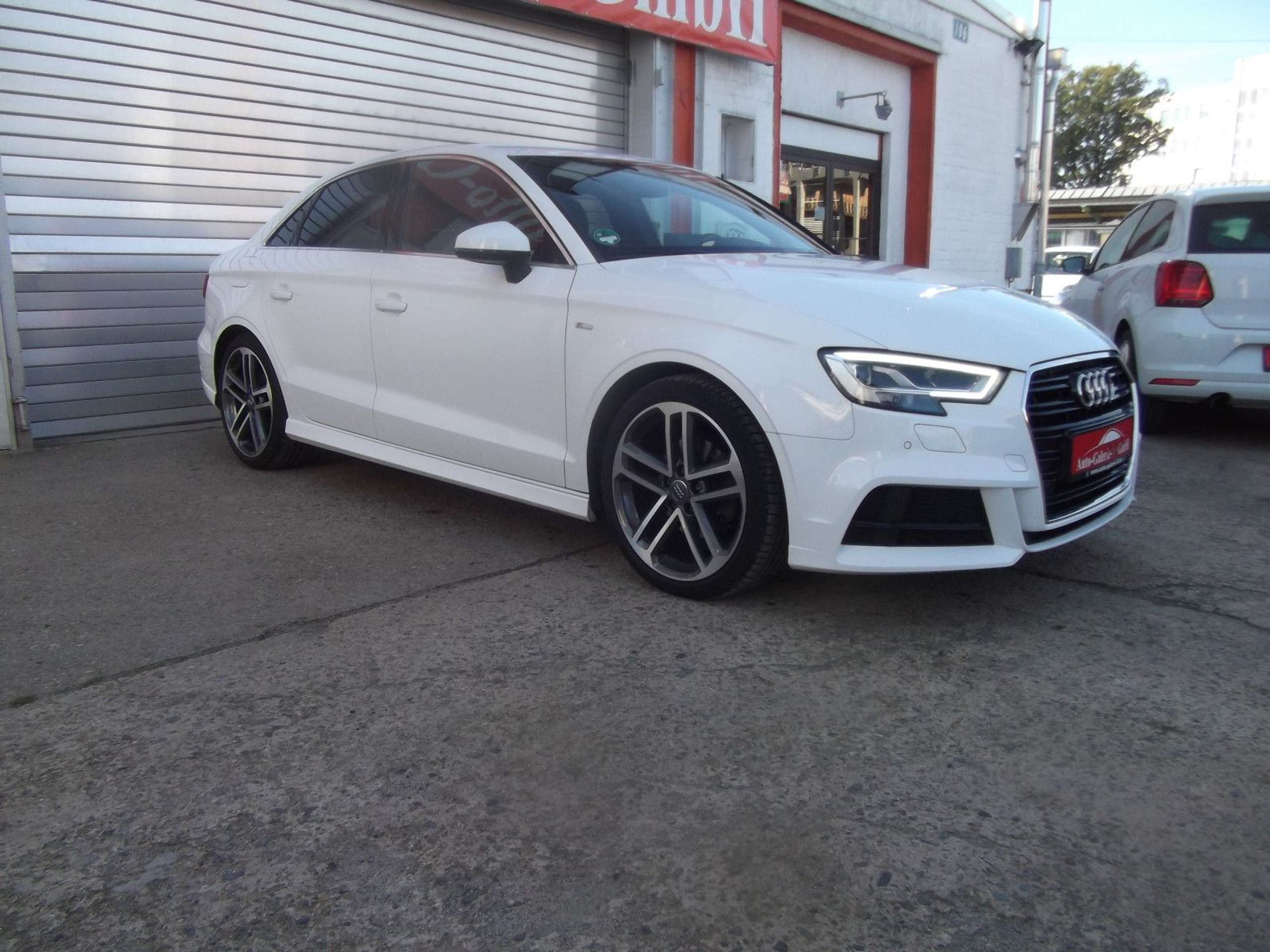 Audi - A3