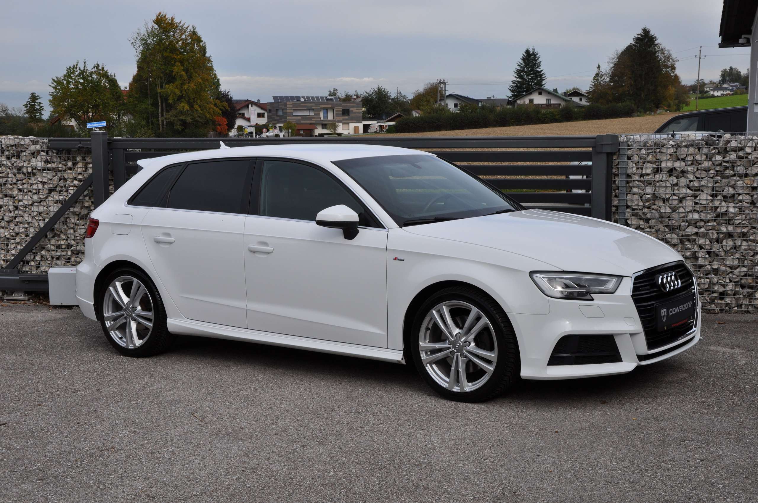 Audi - A3