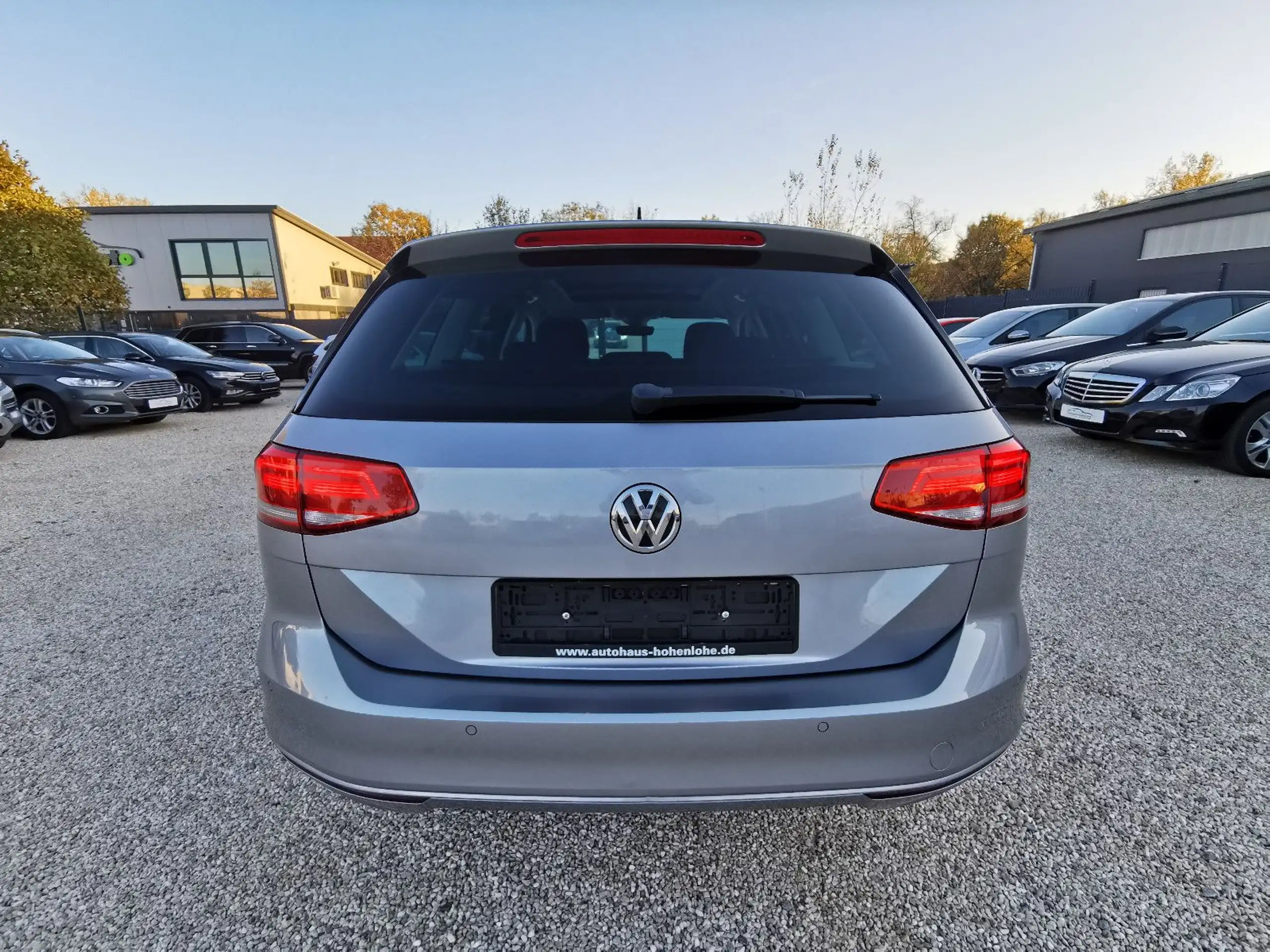 Volkswagen - Passat Variant