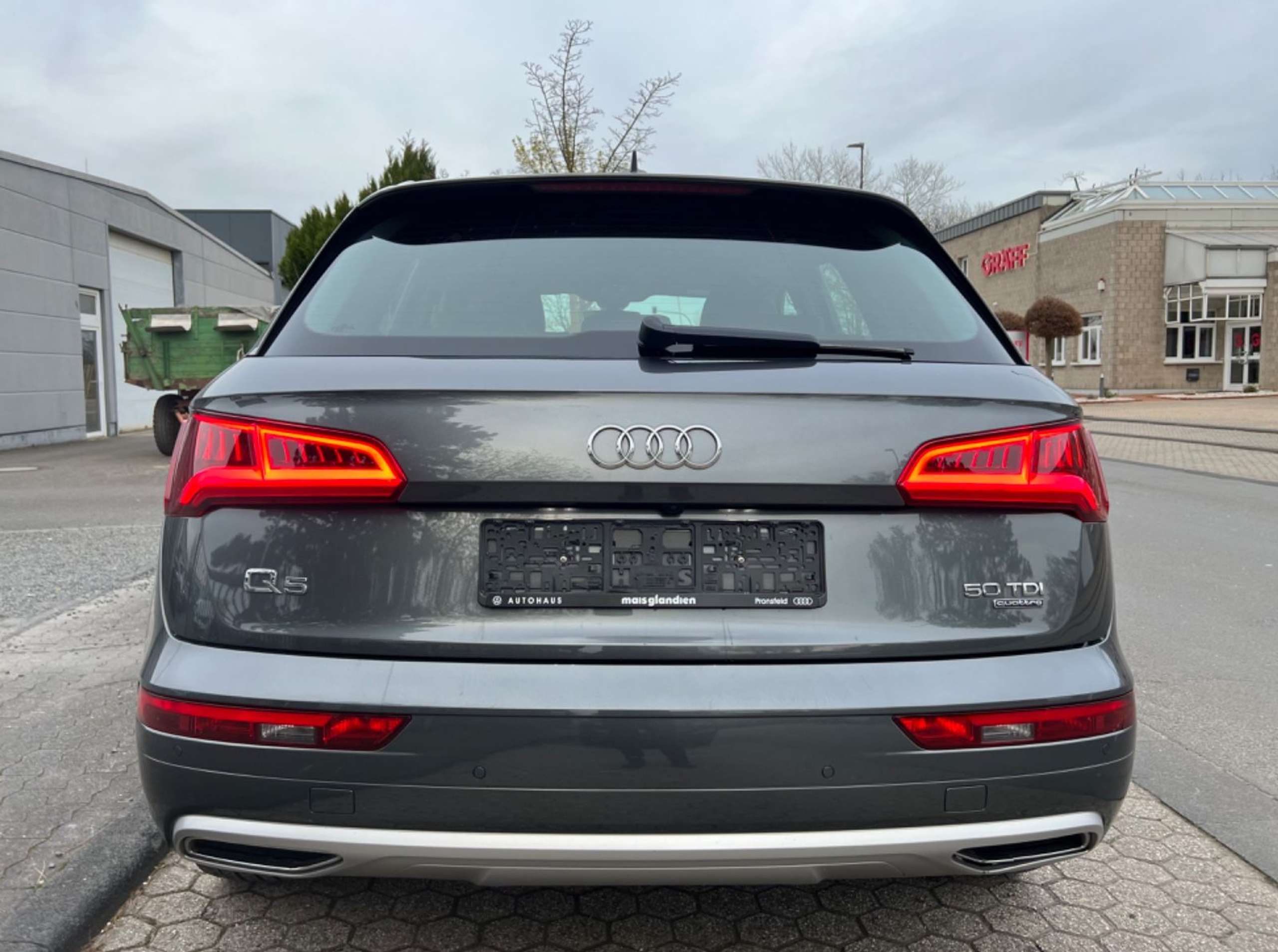 Audi - Q5