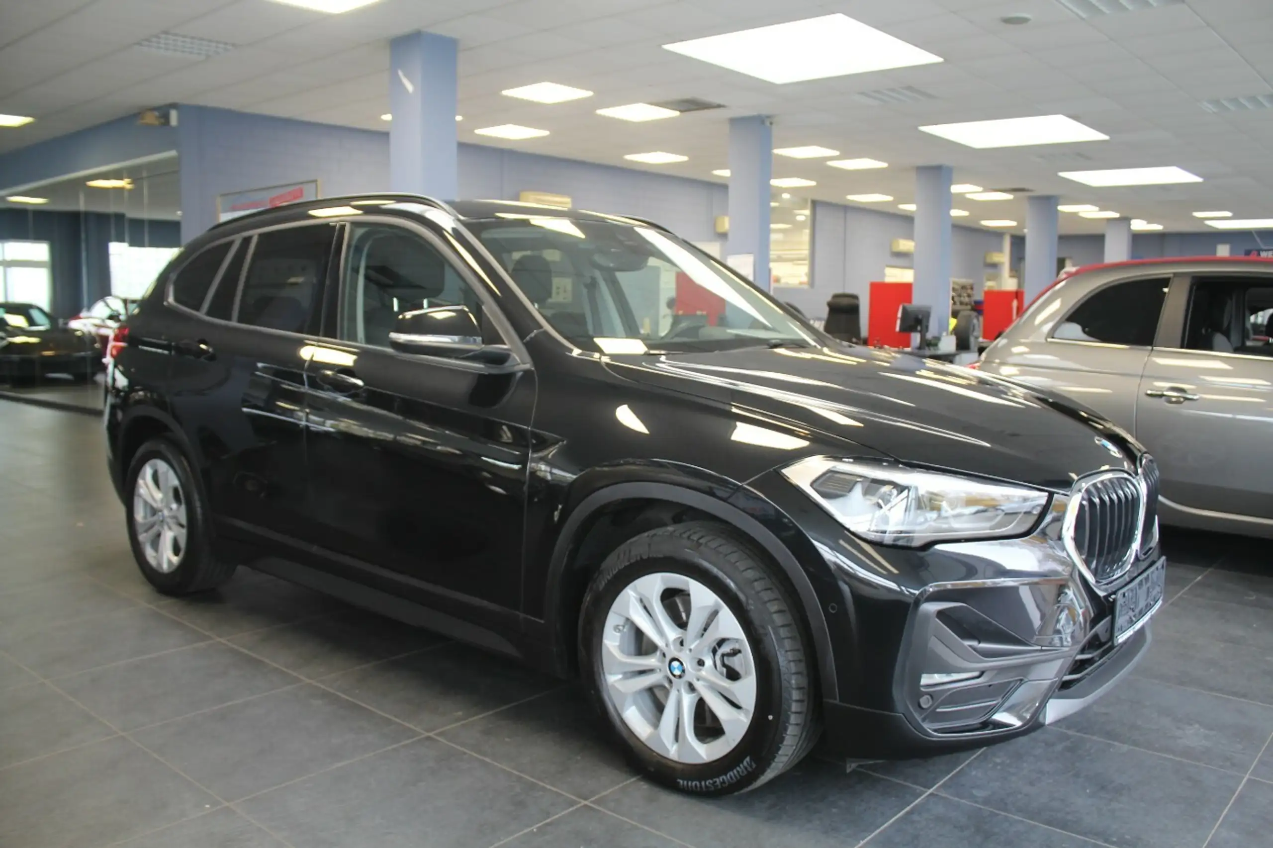 BMW - X1