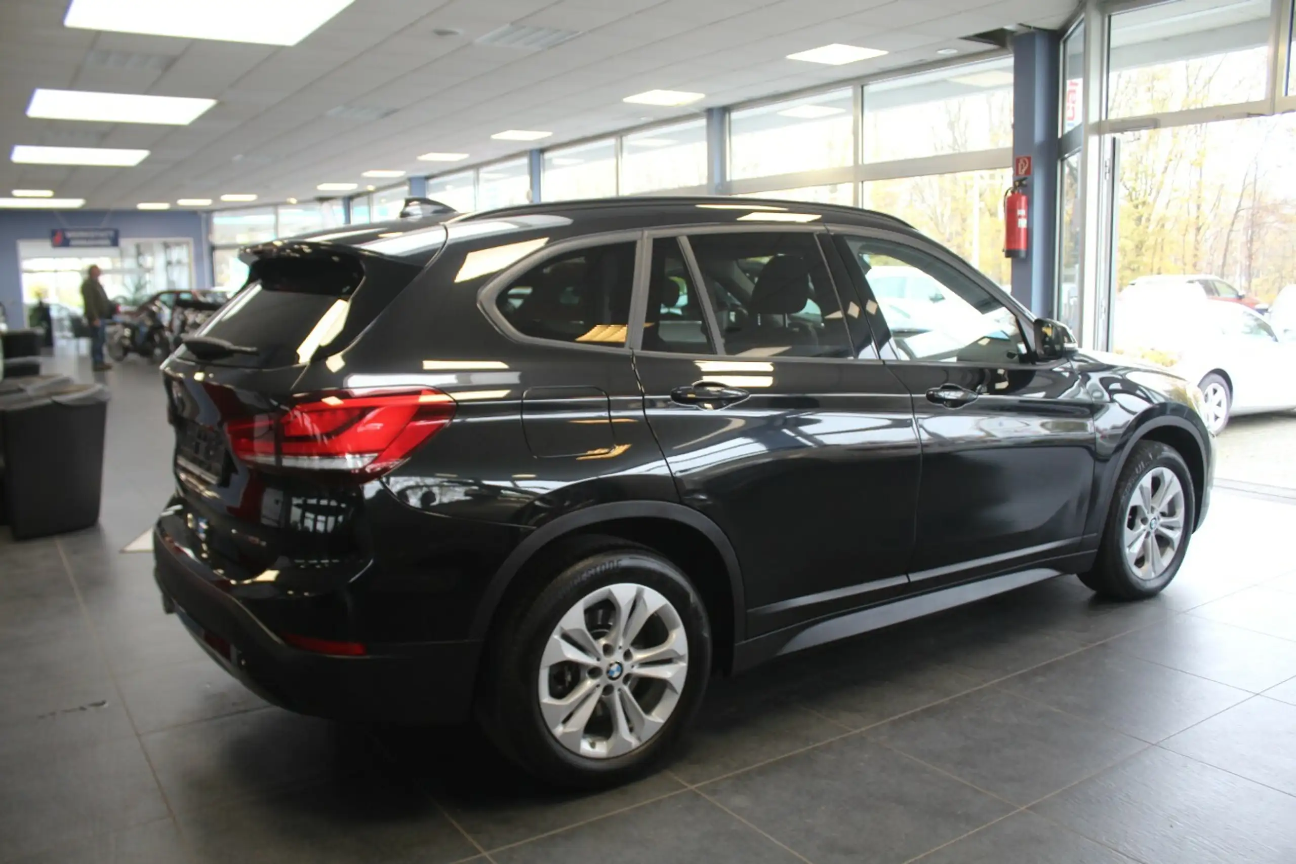 BMW - X1