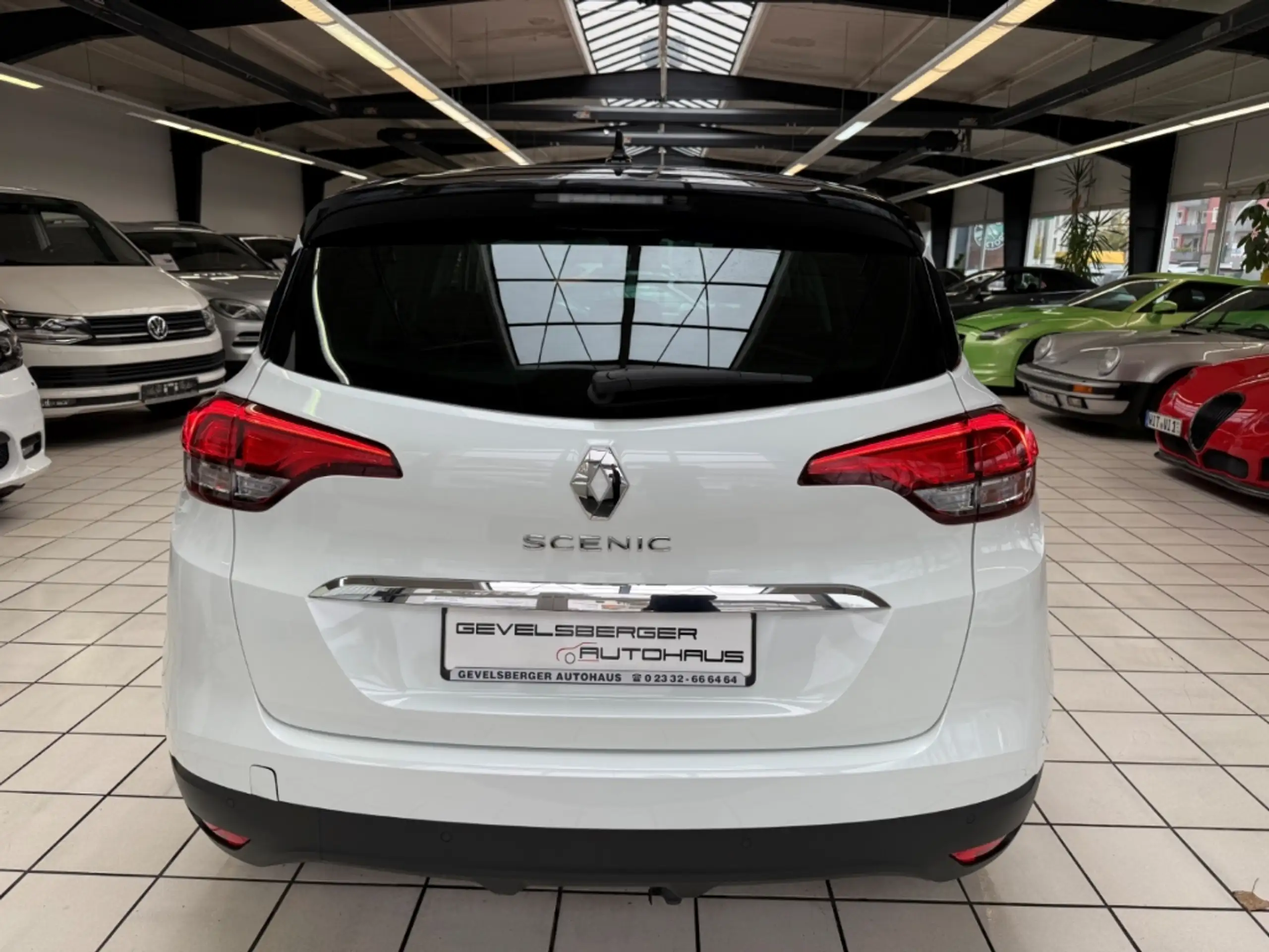 Renault - Scenic