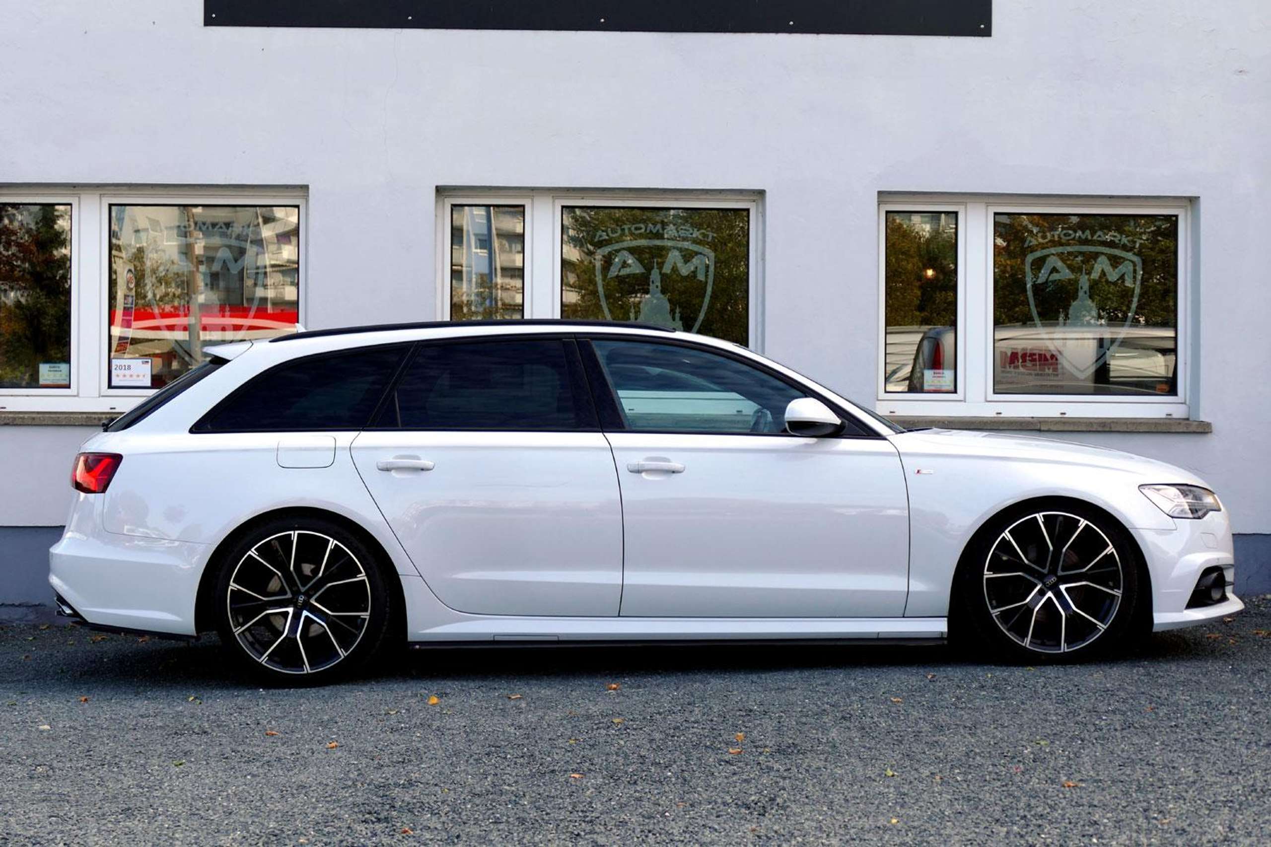 Audi - A6