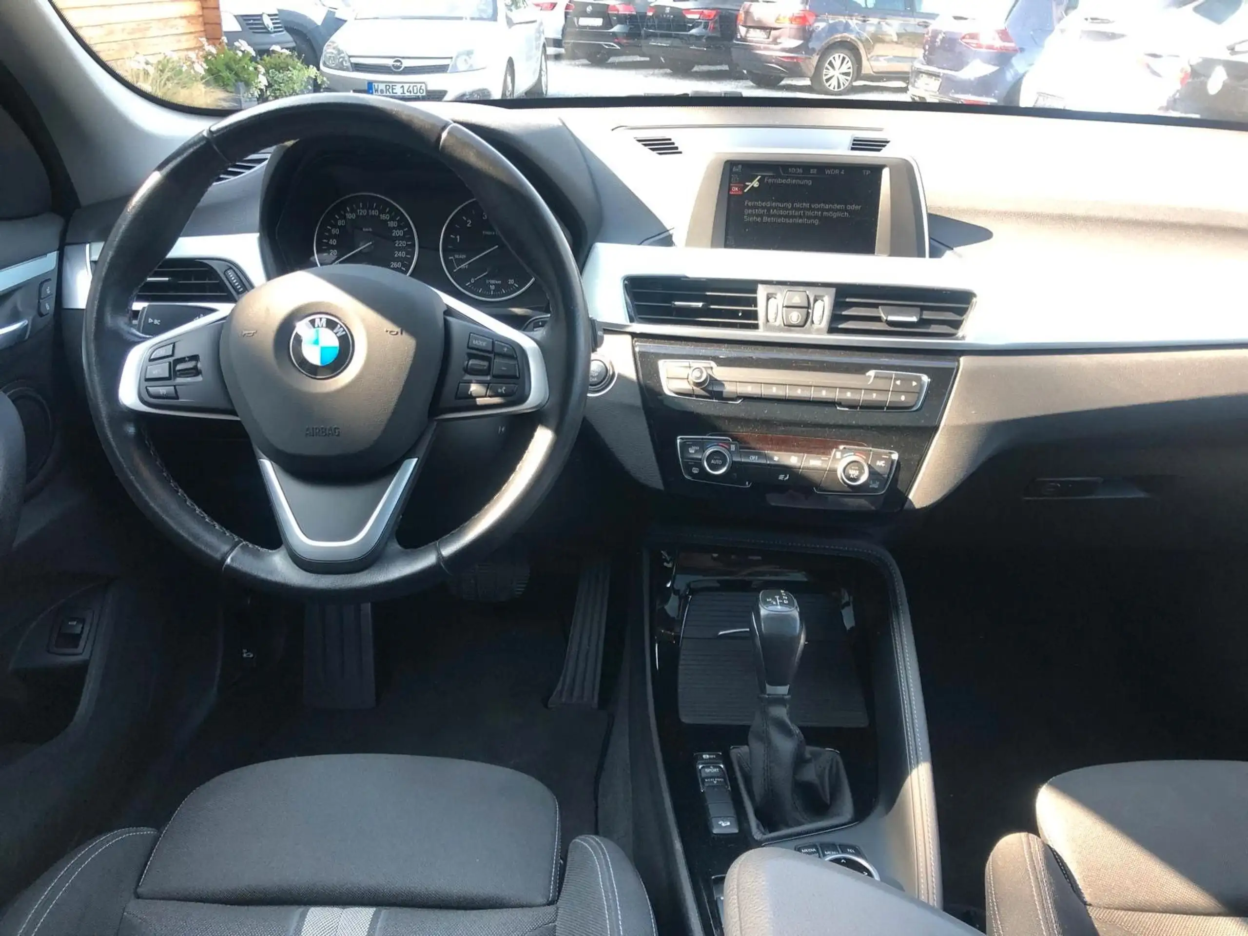 BMW - X1